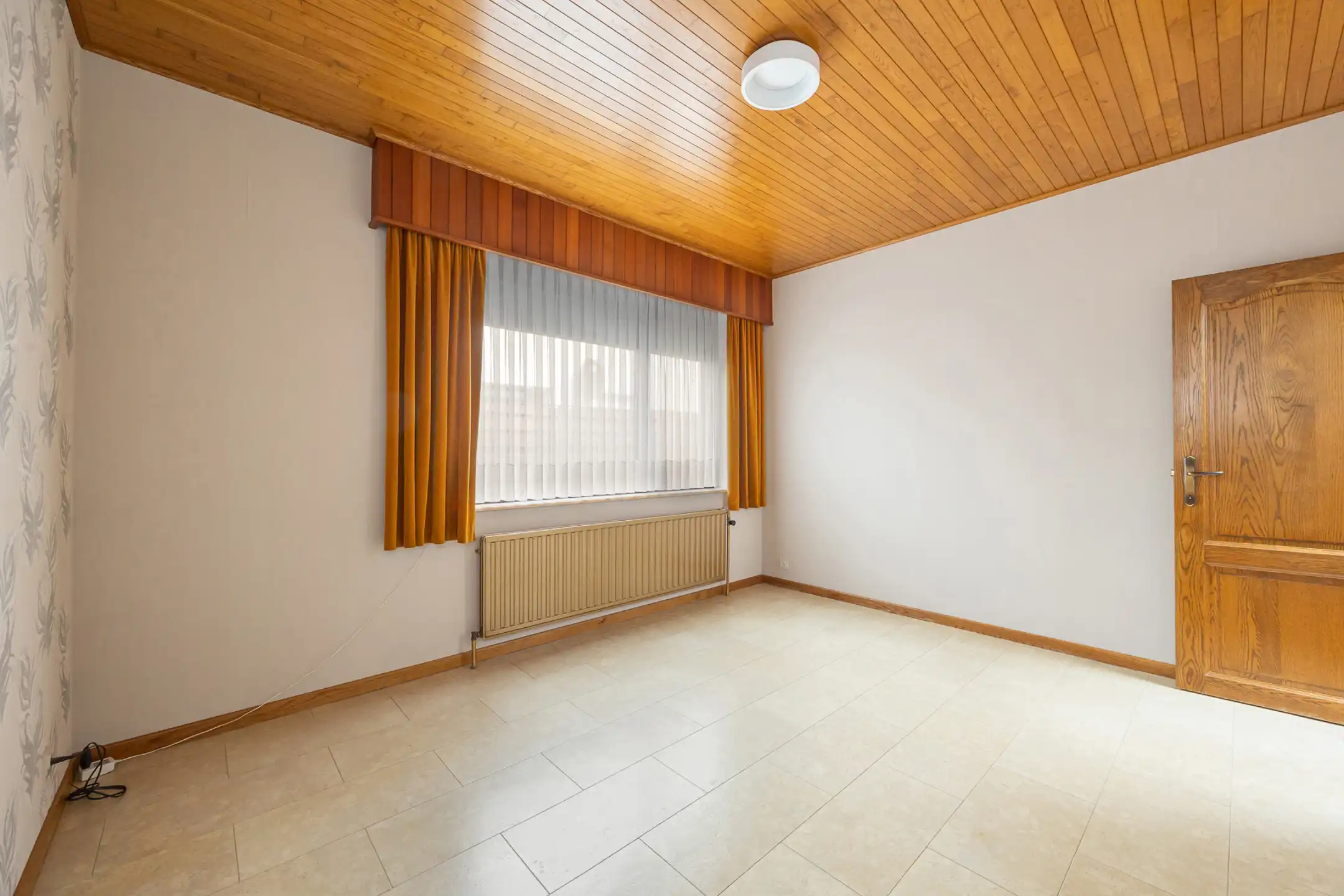 Te renoveren laagbouwwoning met 3 slpk te centrum Lichtaart! foto 16