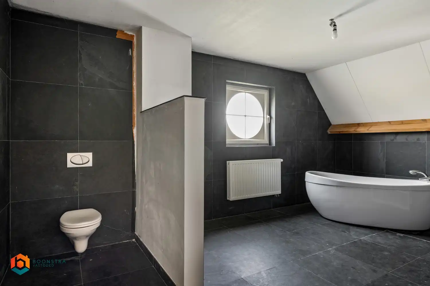 Woning met 4 slaapkamers en achterliggend bos (+-70a) foto 23