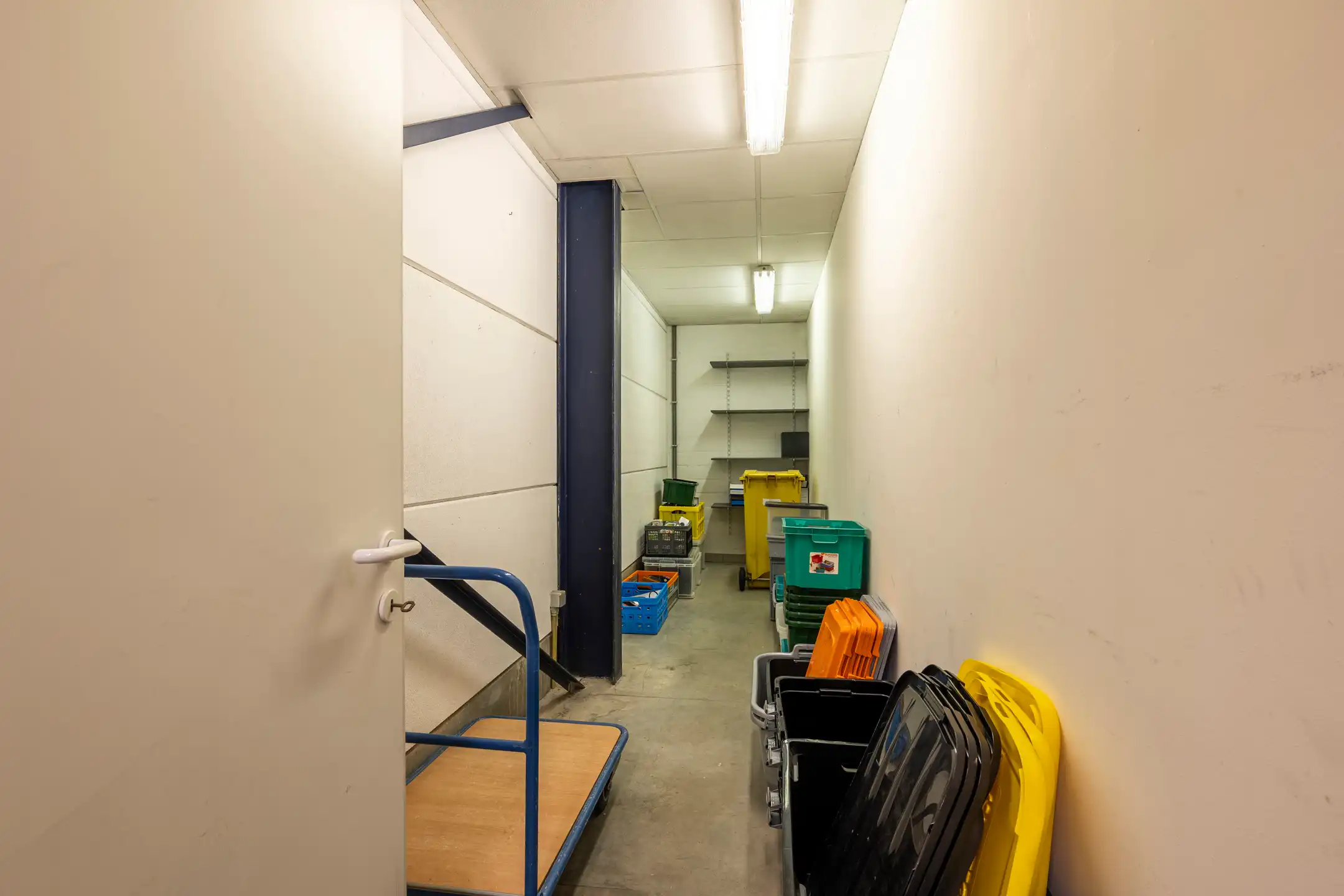 Luxueus 3 slpk appartement met onderliggende handelsruimte foto 25