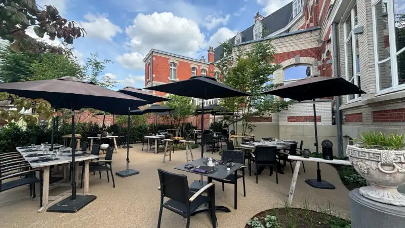 Overname gekend grillrestaurant met afzonderlijke bar en ruim terras in Brugge foto 11