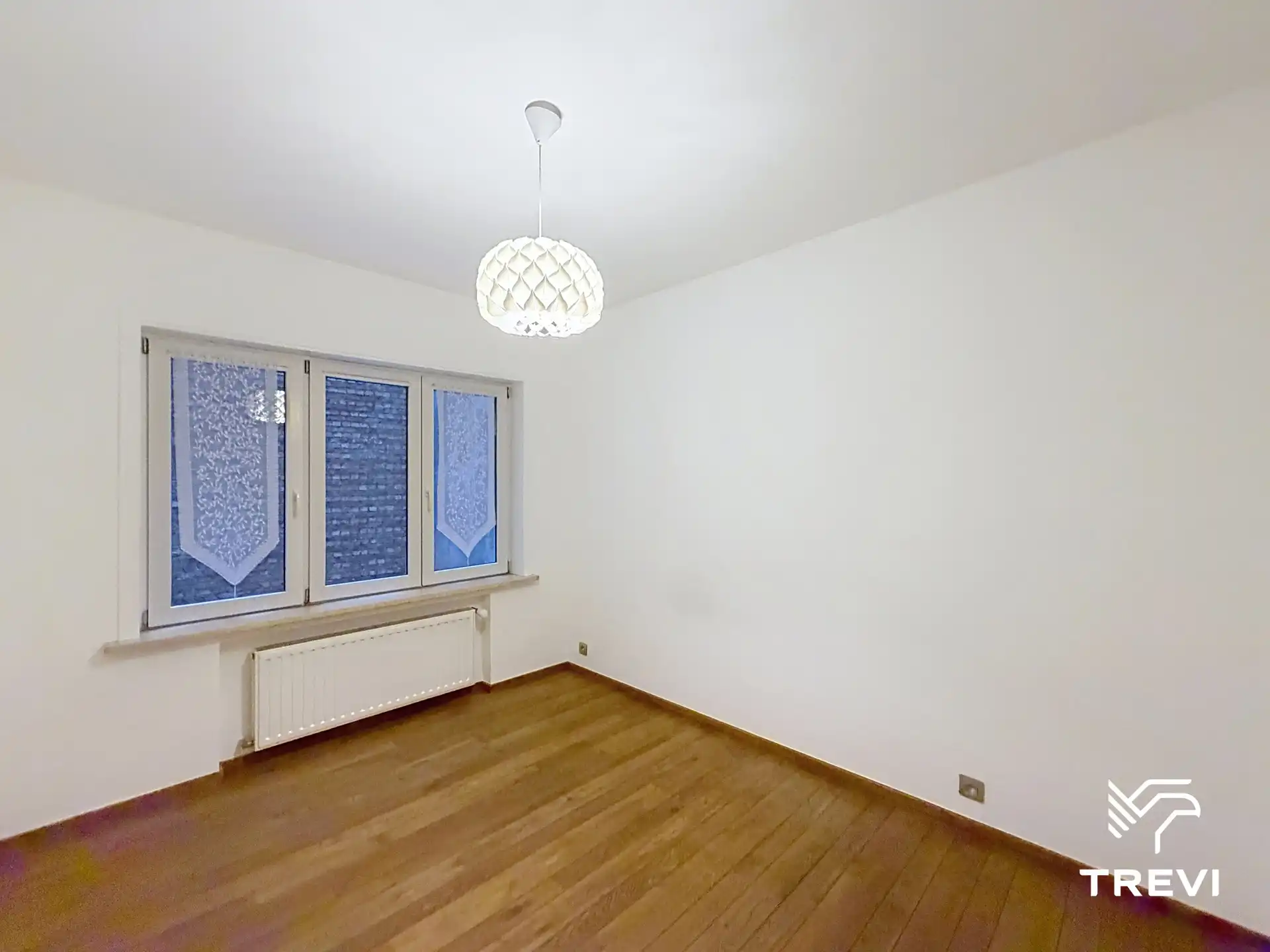 SINT-KATELIJNE – Appartement met 1 slaapkamer + bureau! foto 11