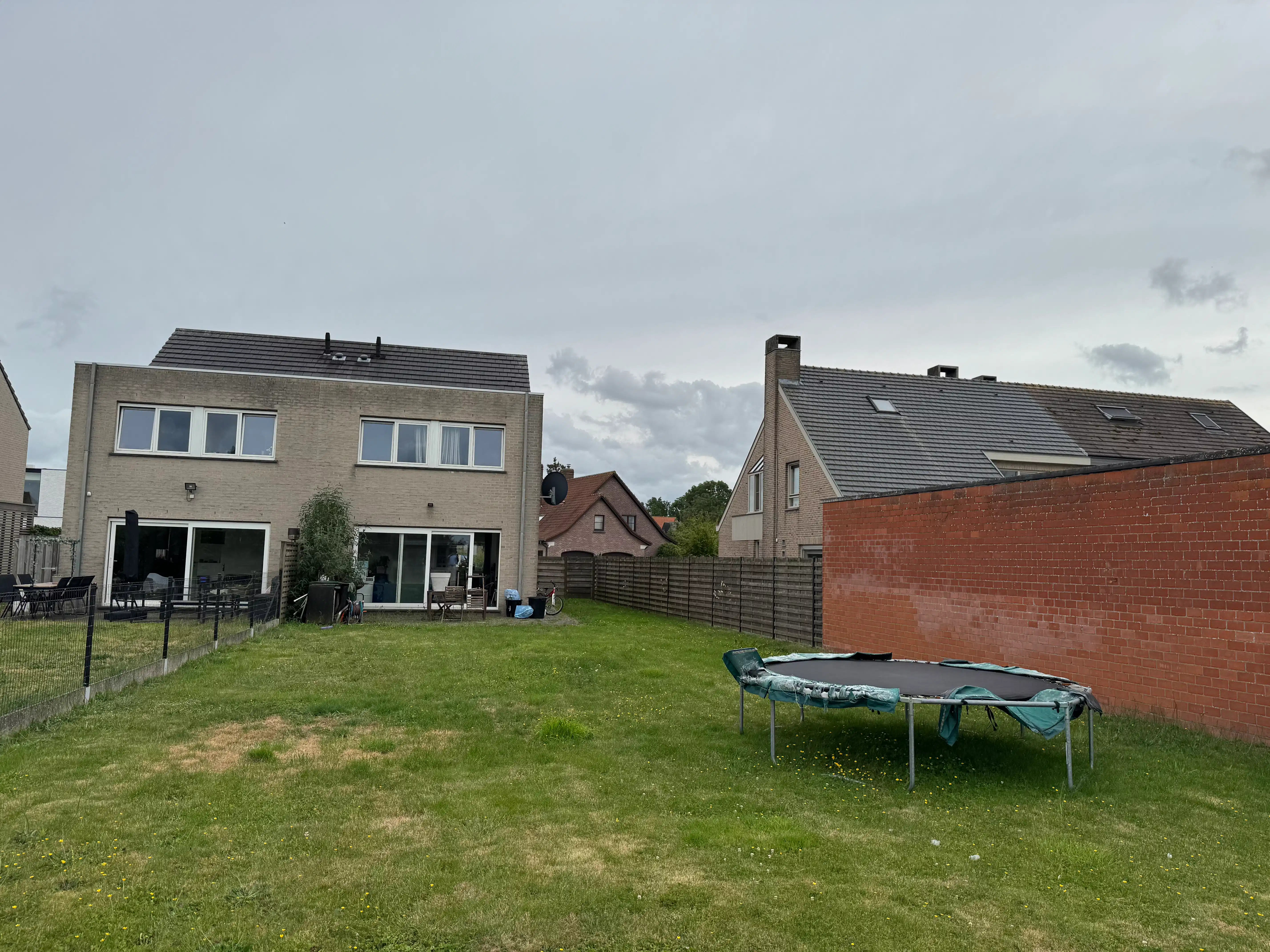 Ruime halfopen bebouwing met grote tuin in Vinkt foto 10