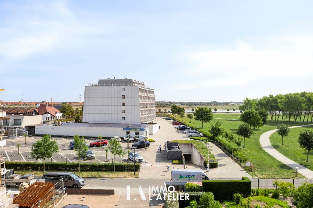 Vernieuwd 1-slaapkamerappartement met groot terras te Nieuwpoort. foto 24