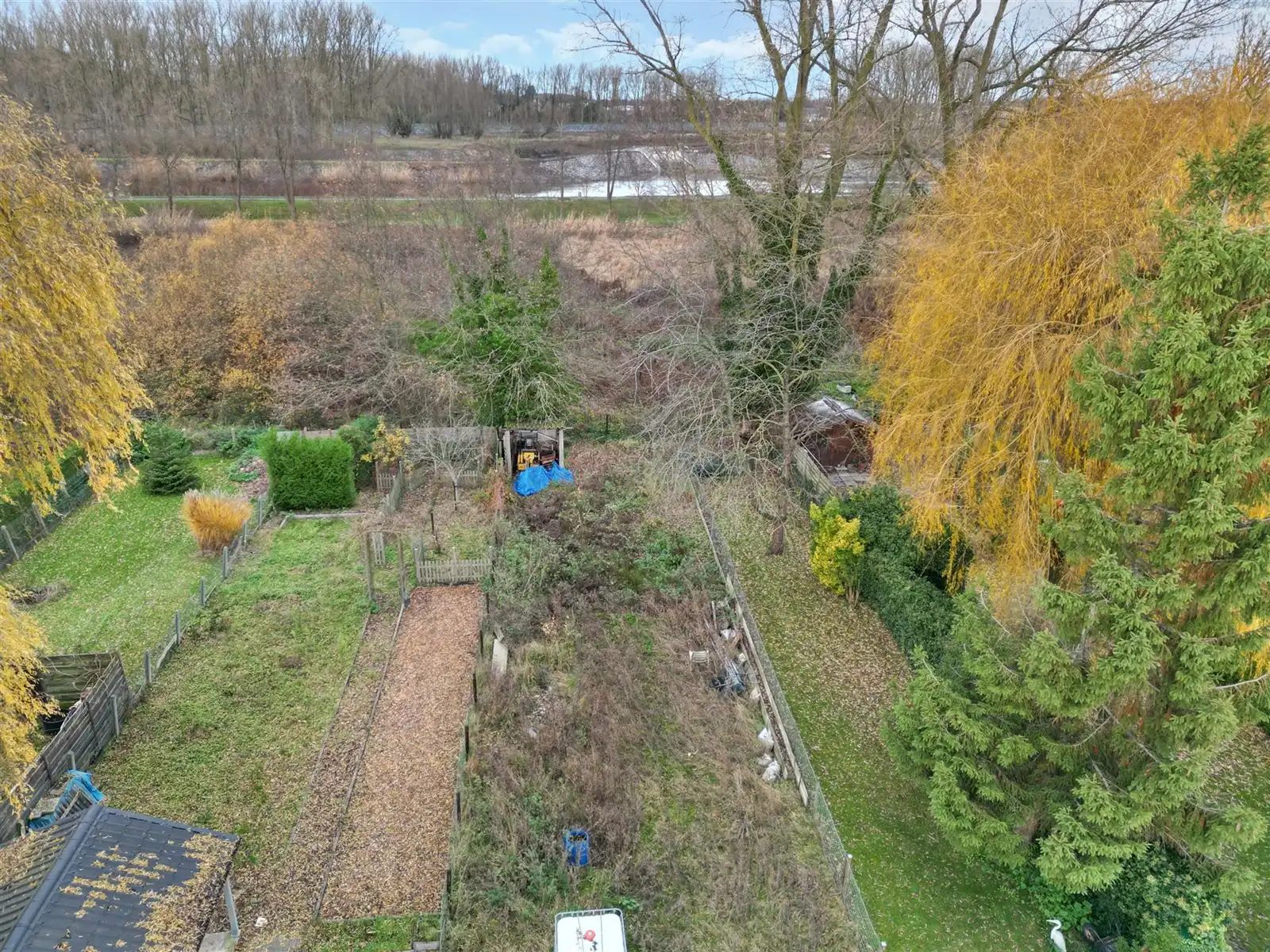 Bouwgrond met pand op toplogging in Wetteren. foto 5