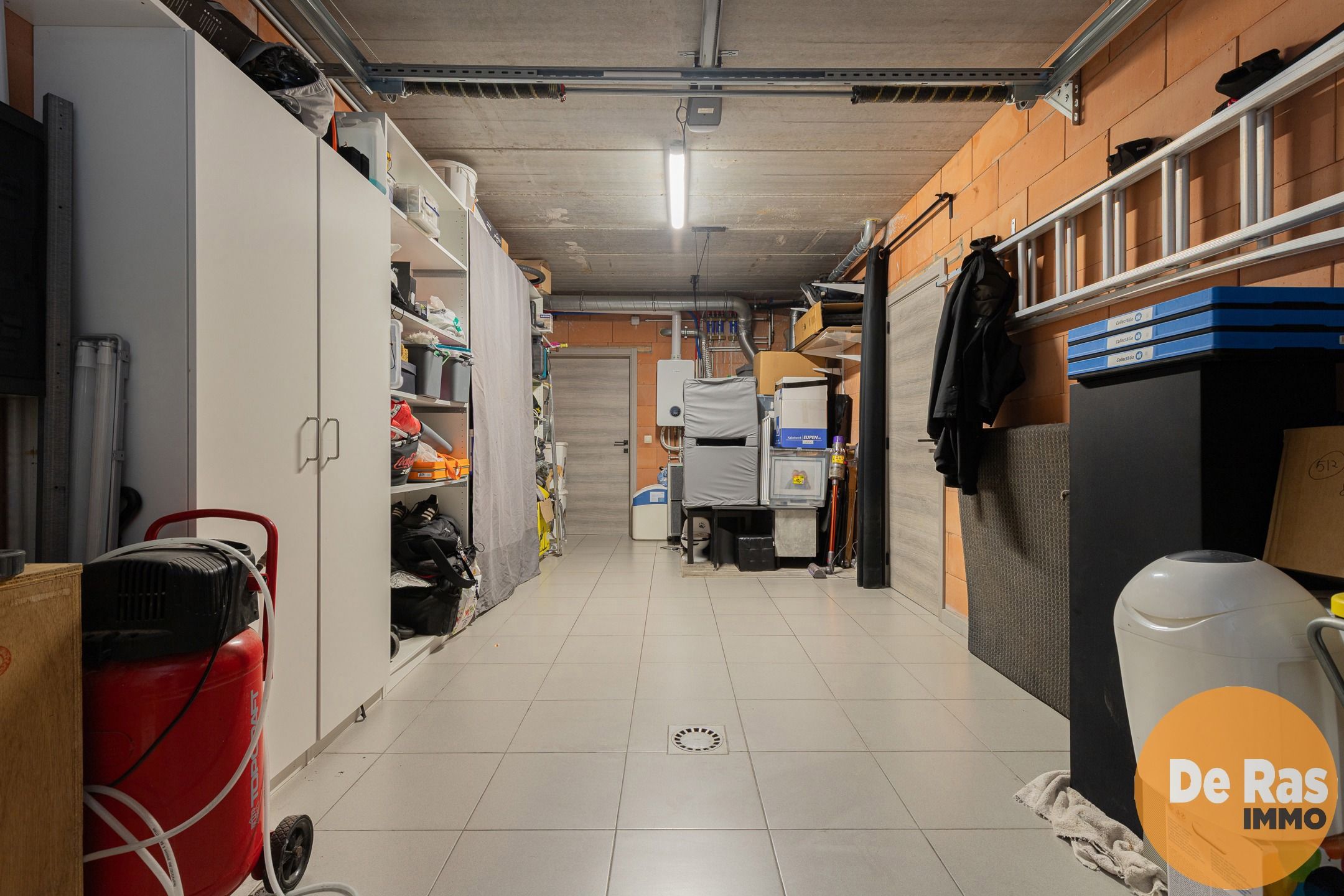 HELDERGEM - Energiezuinige woning met 4 slpks en 2 badks foto 9