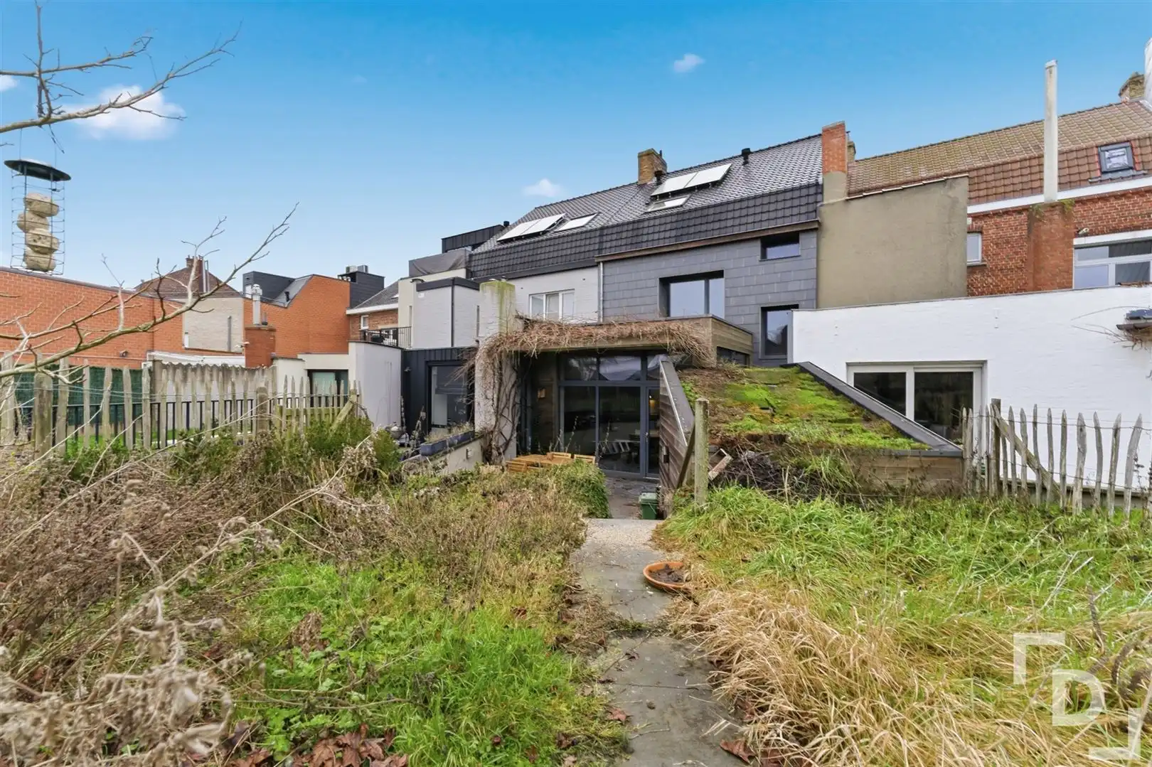 Gerenoveerde woning met huislift op toplocatie in Ieper. foto 12