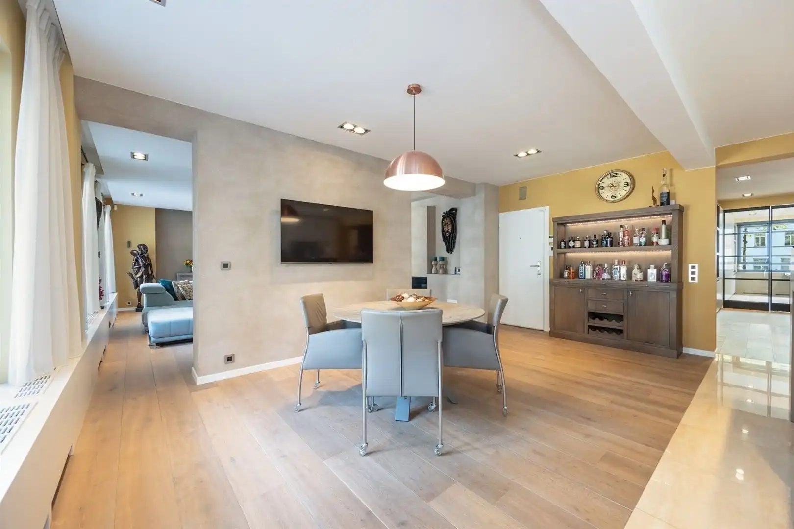 Bel-étage appartement ca 410m² op het Zuid foto 12