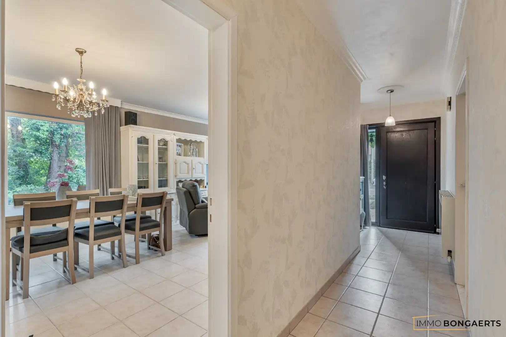 Halfopen woning met 3 slaapkamers foto 5