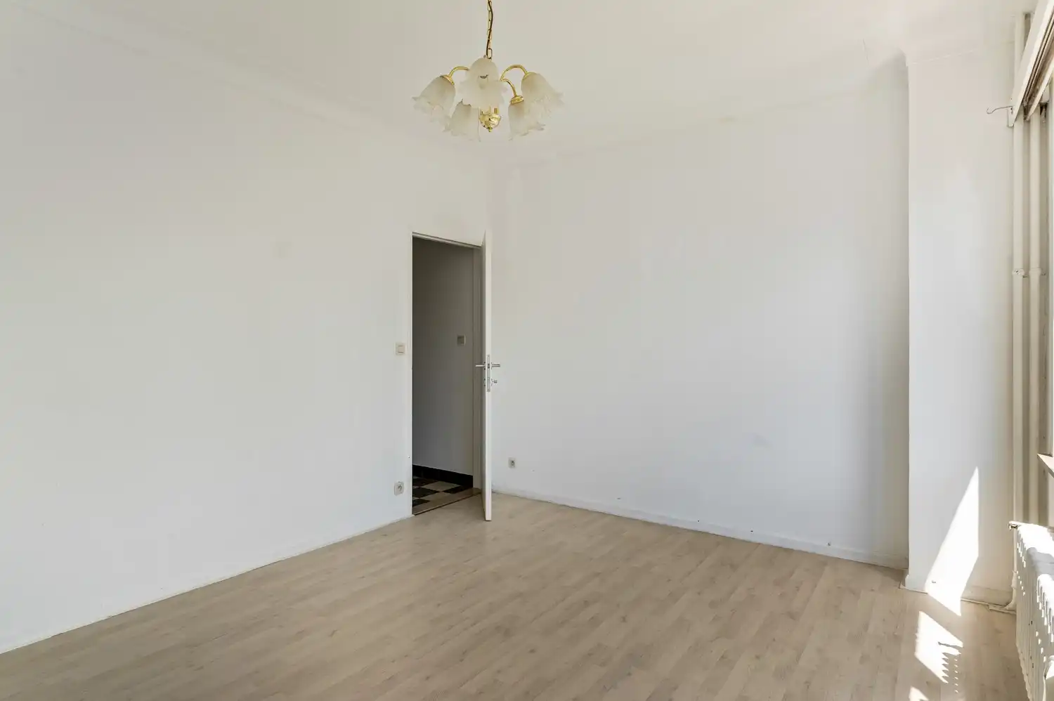Ruim appartement met terras! foto 11