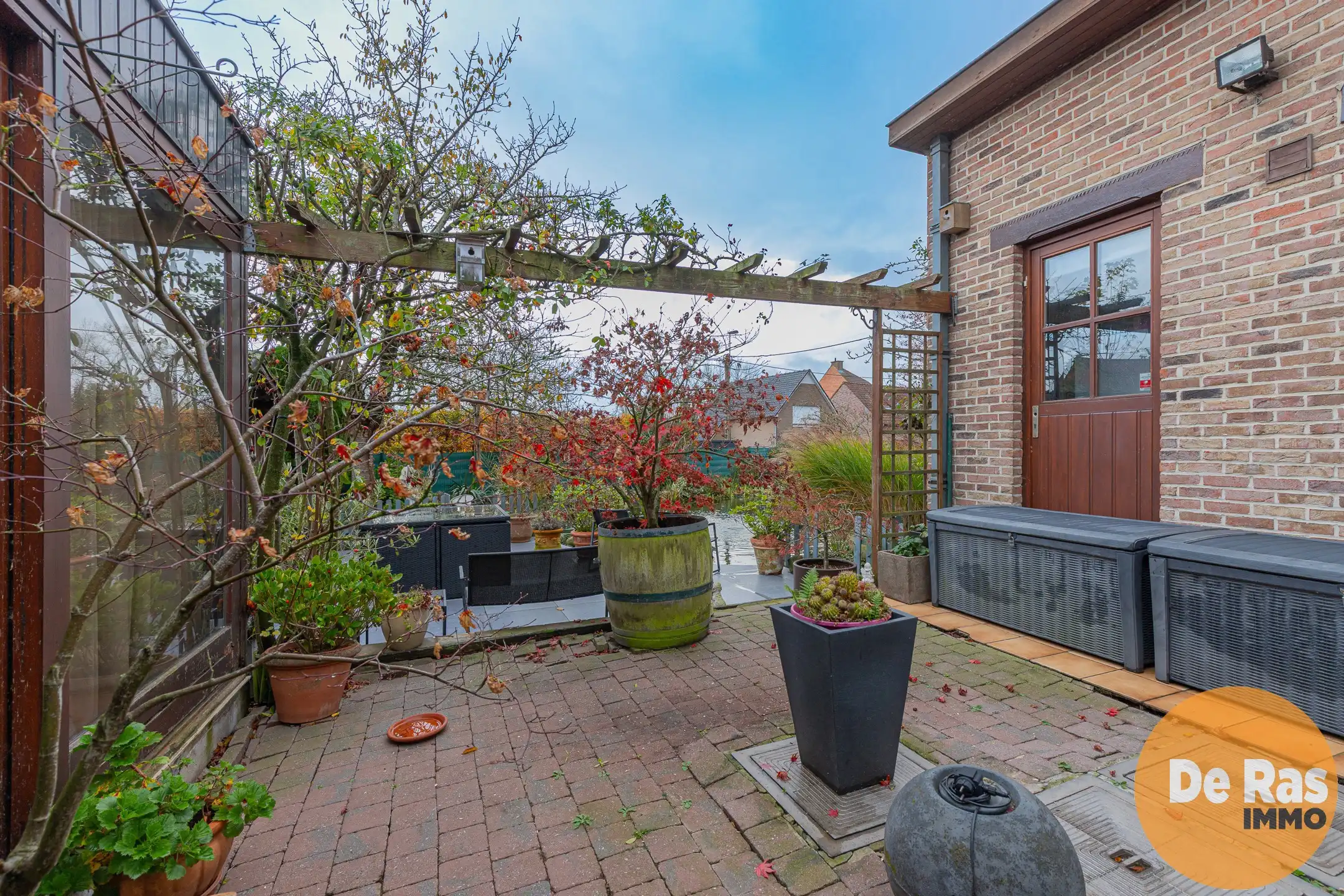 HAALTERT- Ruime woning met bouwgrond  foto 29