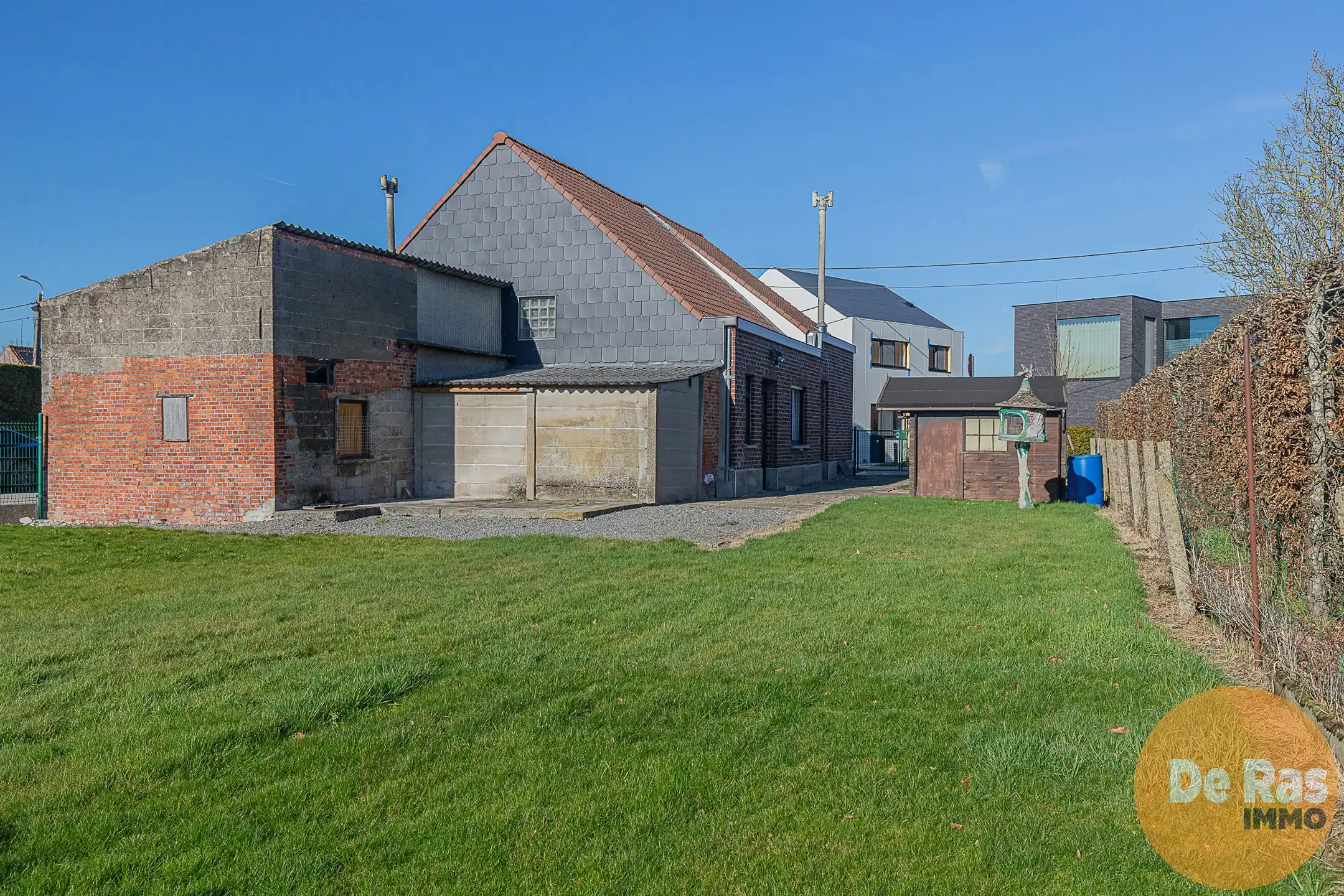 BUGGENHOUT– Renovatiewoning met prachtige tuin op ca. 8a50ca foto 18