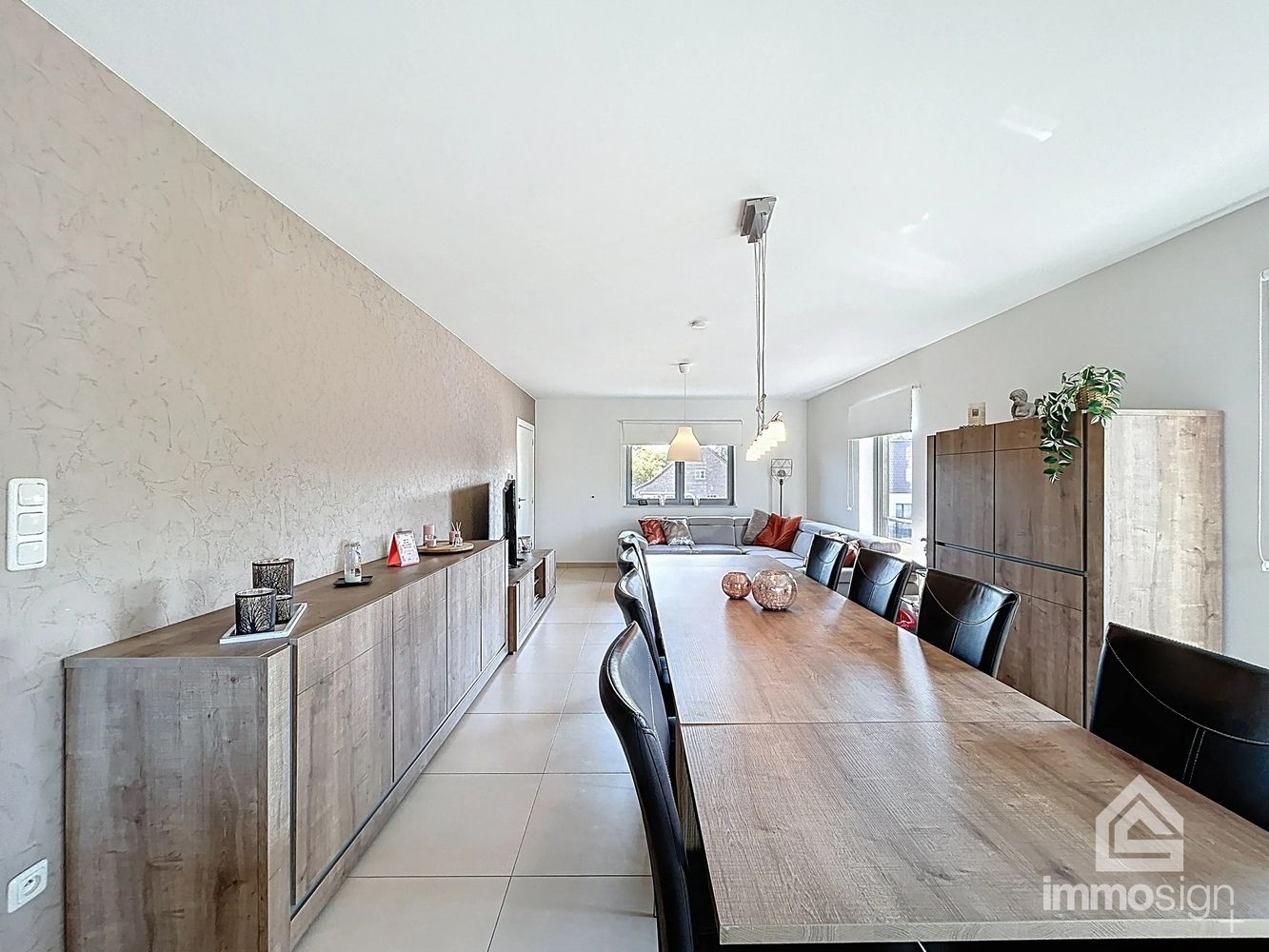 Instapklaar duplexappartement met 2 slaapkamers, heerlijk terras en een autostaanplaats foto 6