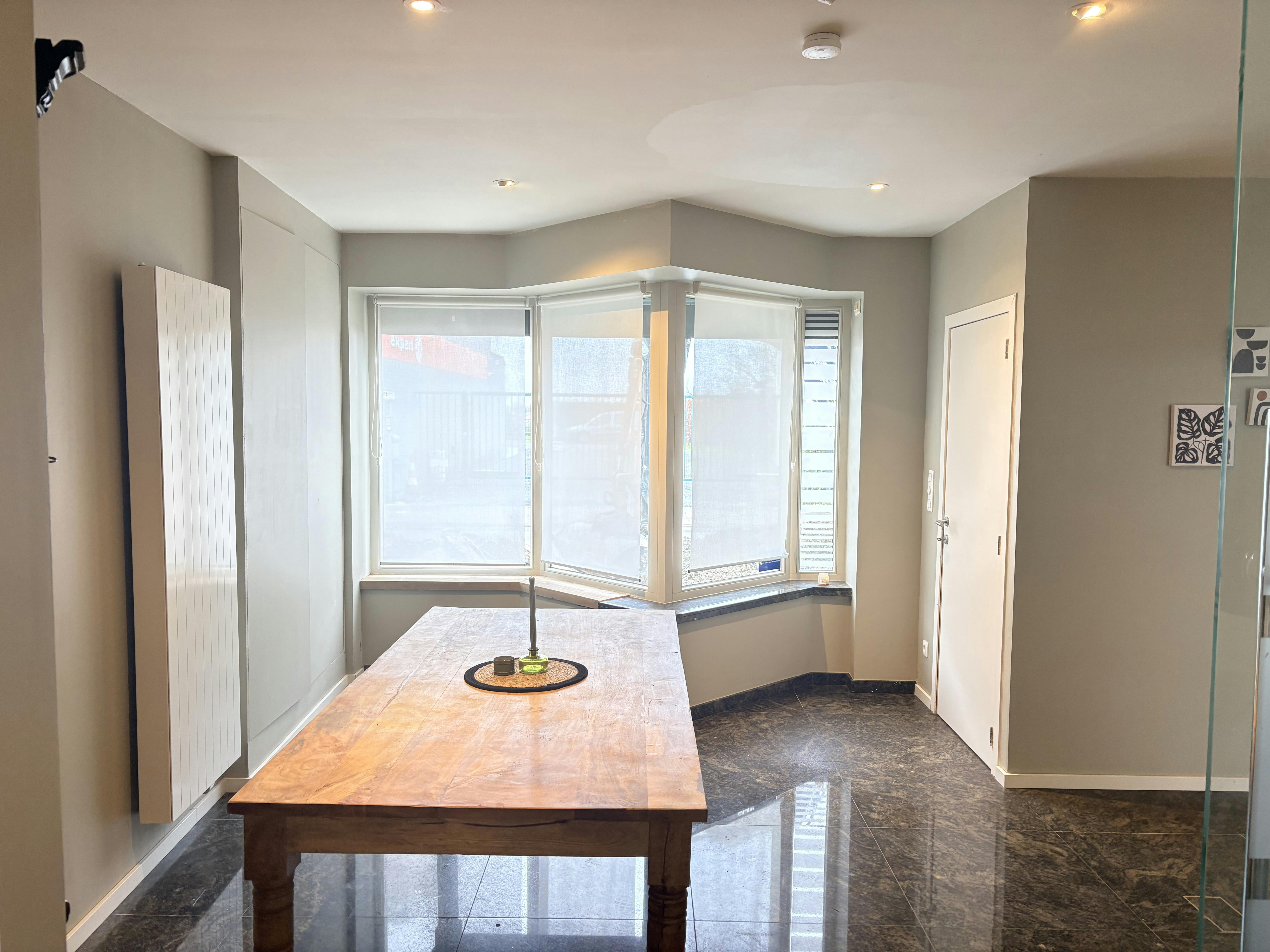 Multifunctioneel huis met 3 kamers te koop in Desselgem foto 5