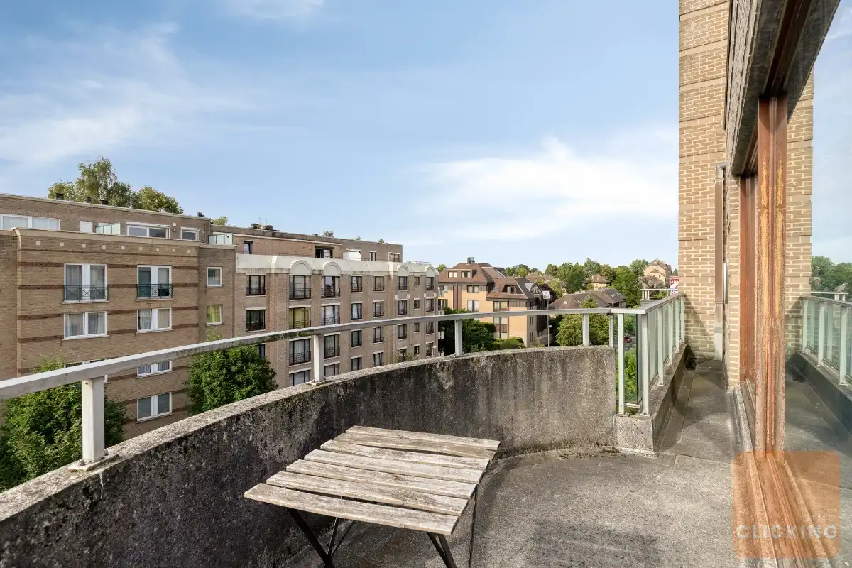 Stijlvol appartement met 2 slaapkamers en parkeerplaats foto 7