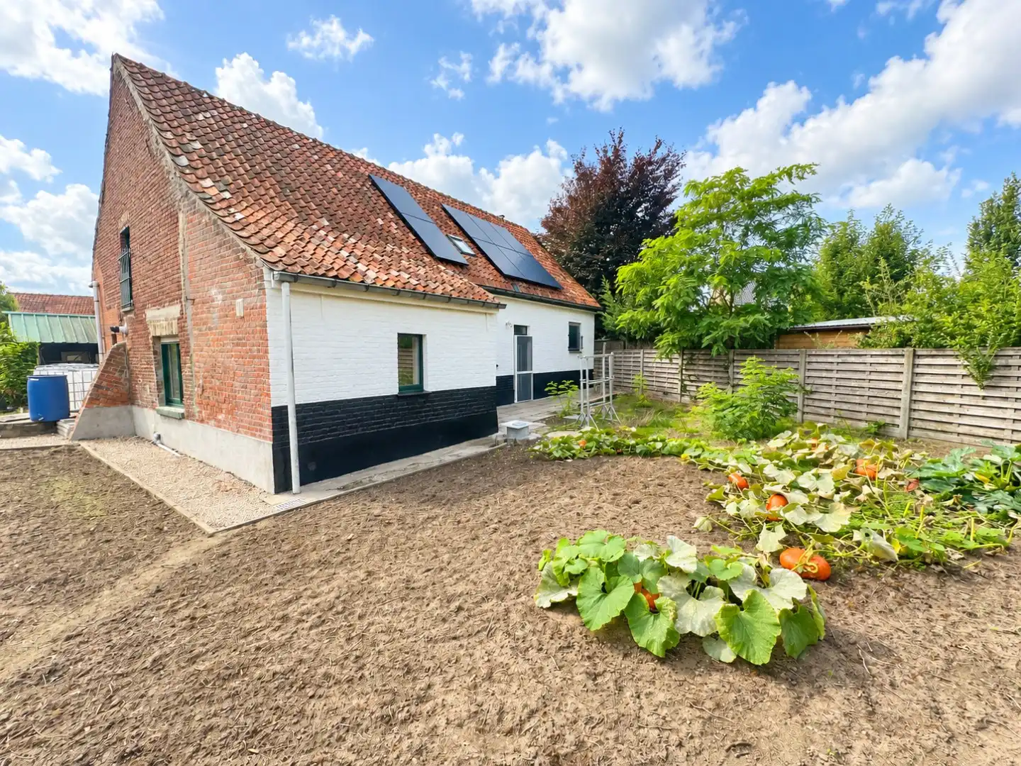 Gezellige gerenoveerde woning met 3 slpk, carport en tuintje, rustige ligging te Torhout foto 23