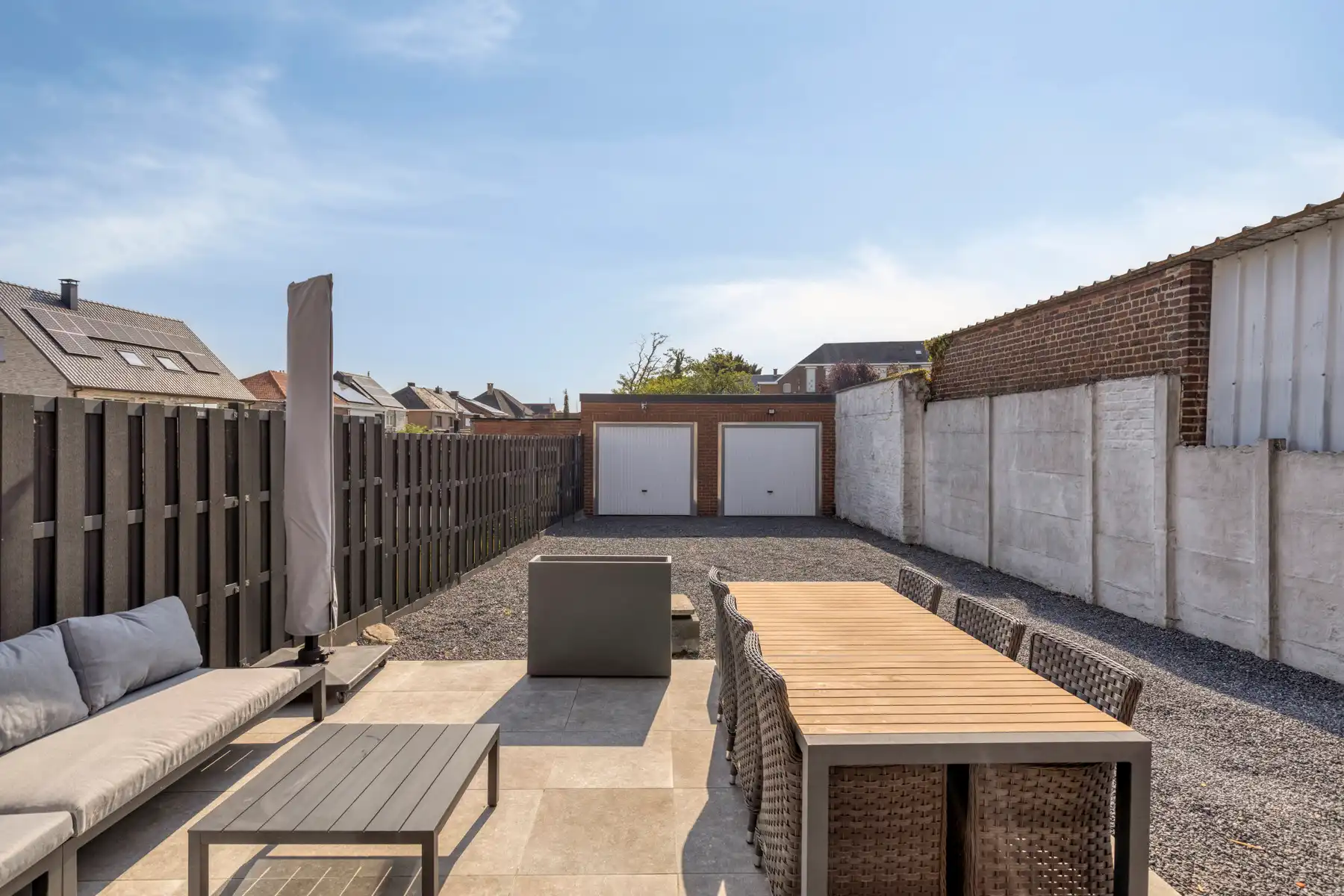 Instapklare HOB met 3 slaapkamers, tuin en 2 garages foto 20