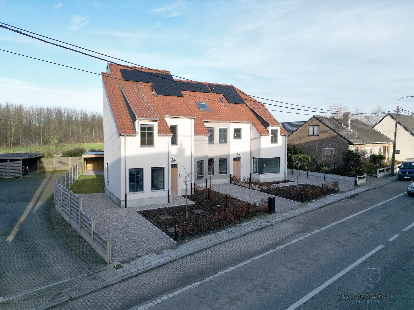 Landelijk én energiezuinige woning in Oosterzele.  foto {{pictureIndex}}