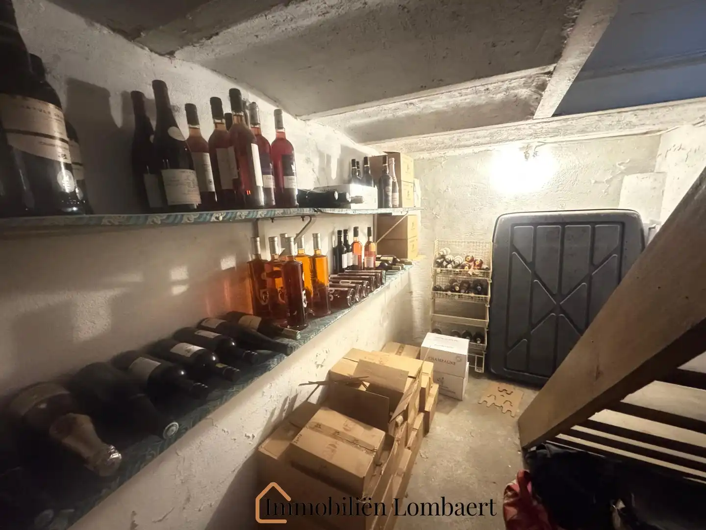 Charmante halfopen bebouwing te koop aan de Meensesteenweg in Roeselare - een kans om te personaliseren naar uw droomhuis! foto 22