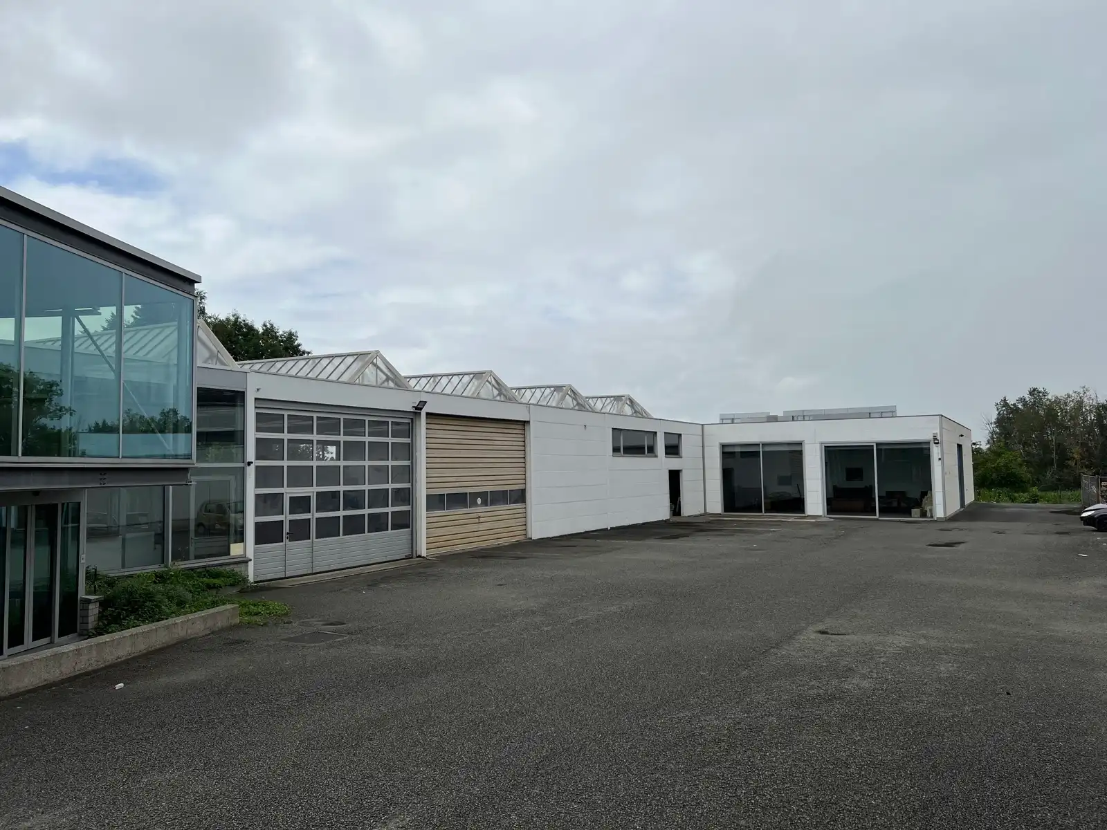 Commercieel pand te huur. foto 4