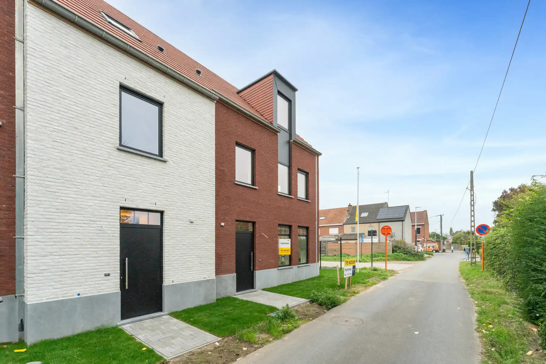 Halfopen nieuwbouwwoning foto 13