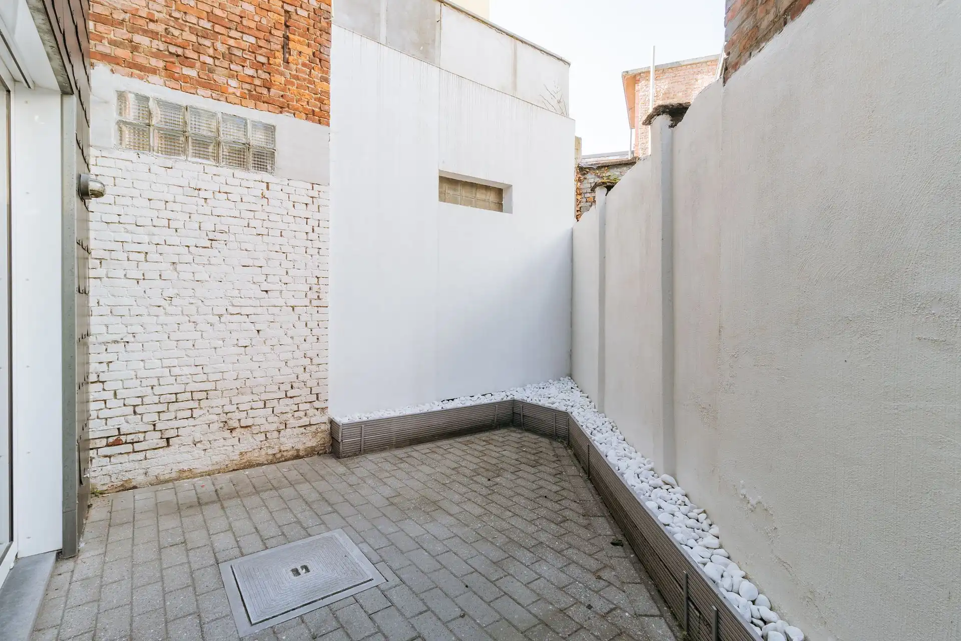 Gelijkvloers appartement met terras en kelderberging foto 11