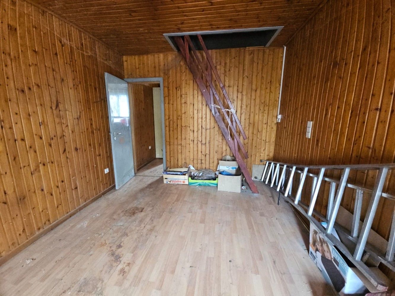 Te renoveren rijwoning nabij de Oudenberg foto 8