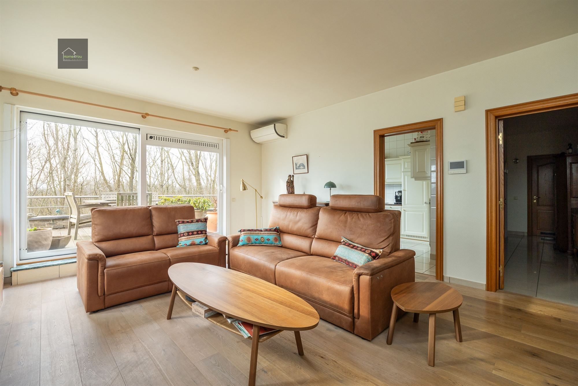 Ruim appartement met groot terras en prachtig groen uitzicht foto 3