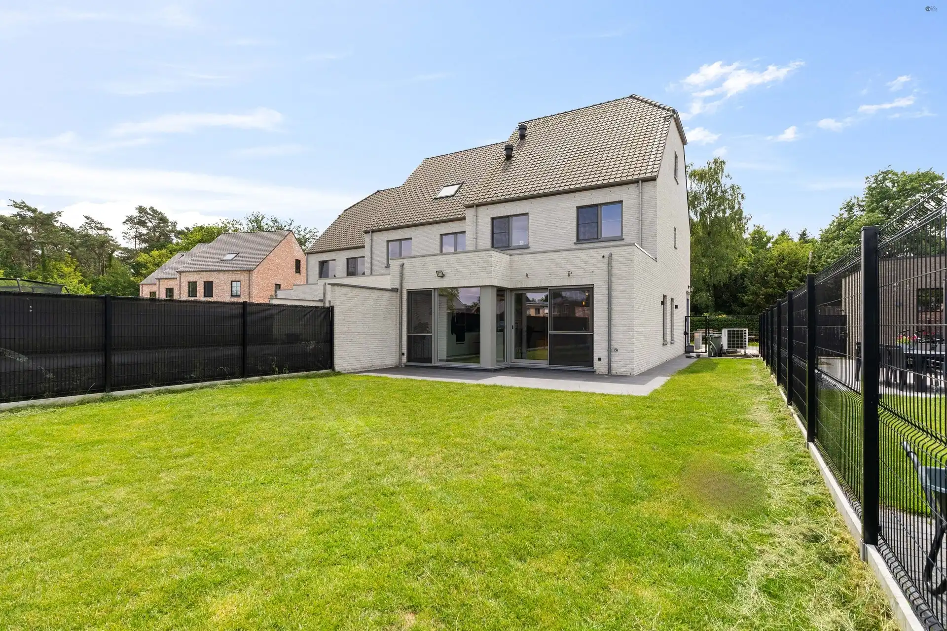Rustig gelegen nieuwbouwwoning te Stekene foto 2