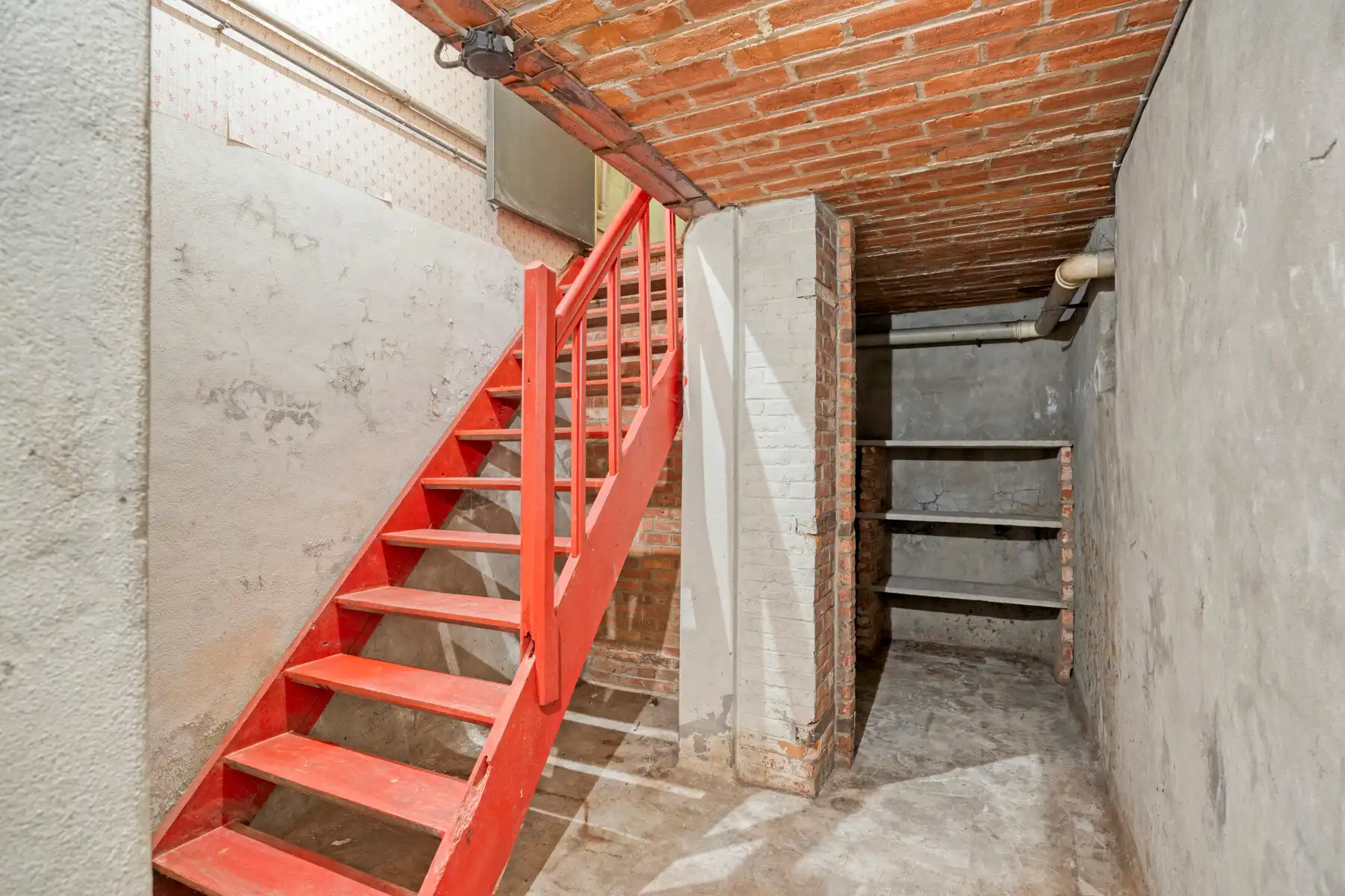 Handelshuis met woonst en ruime tuin foto 24