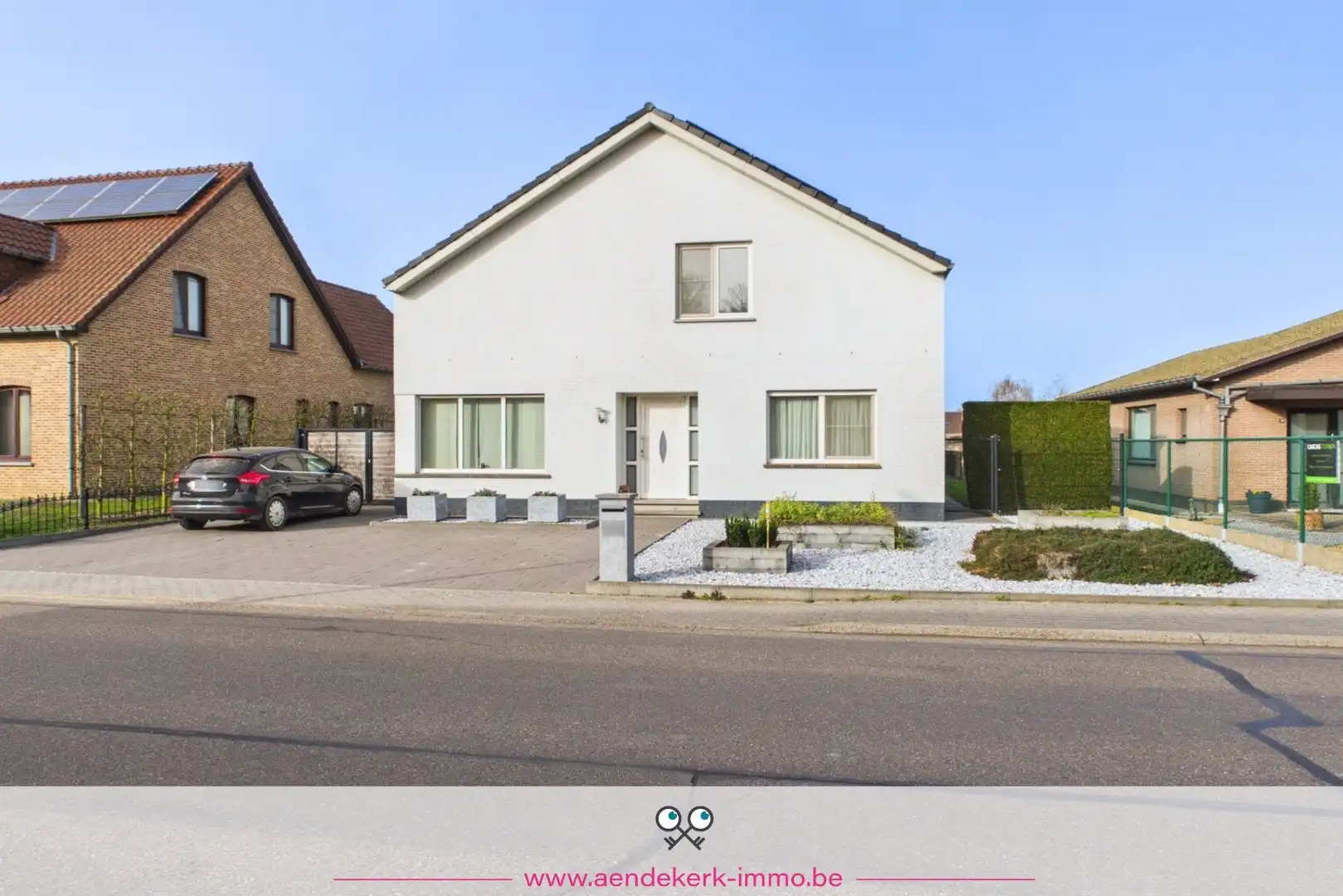 Ruime gezinswoning met 6 slaapkamers en tuin met zwembad in Kessenich foto 32