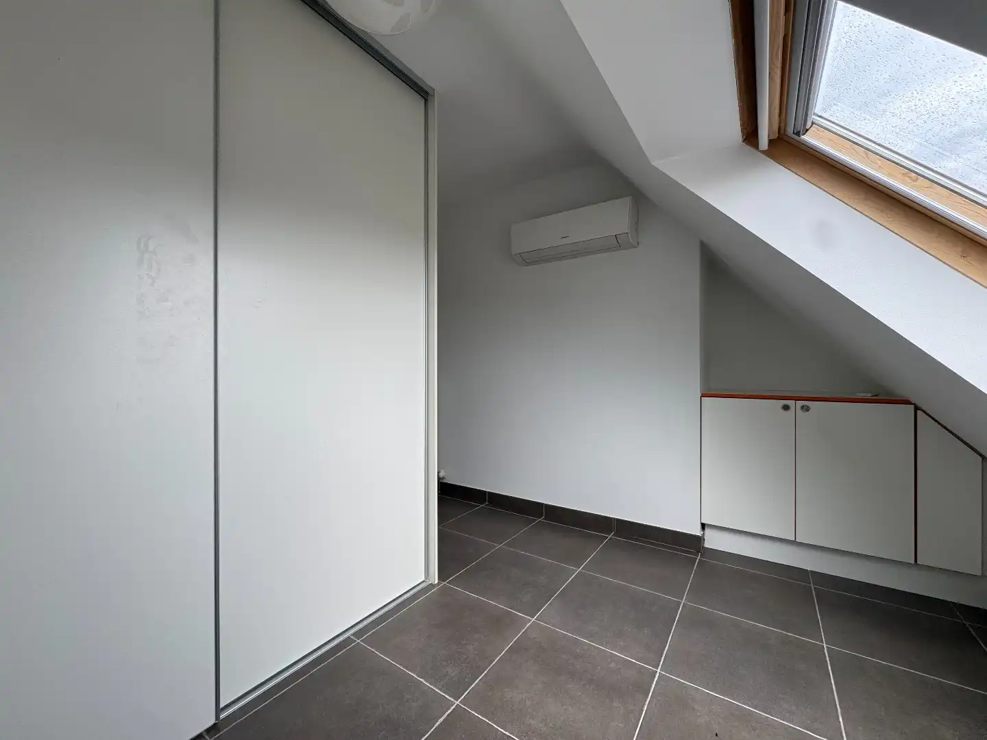 TE HUUR - Duplex appartement met 2slpk en terras foto 23