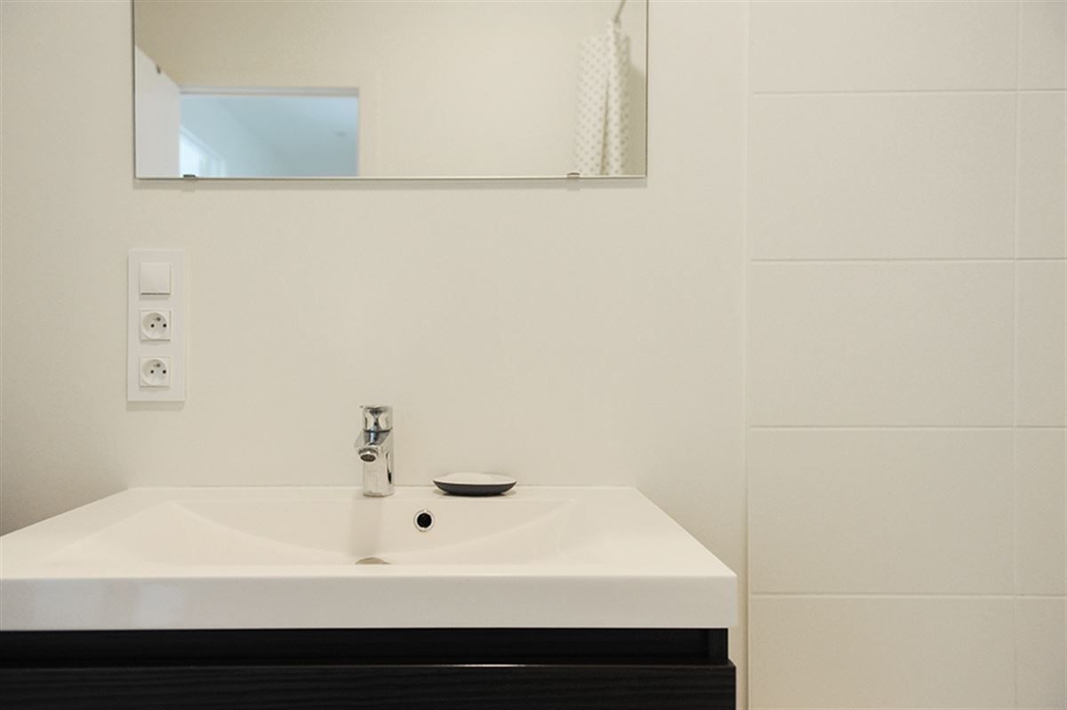 Tof 1 slaapkamer appartement met zicht op het Kattendijkdok foto 14