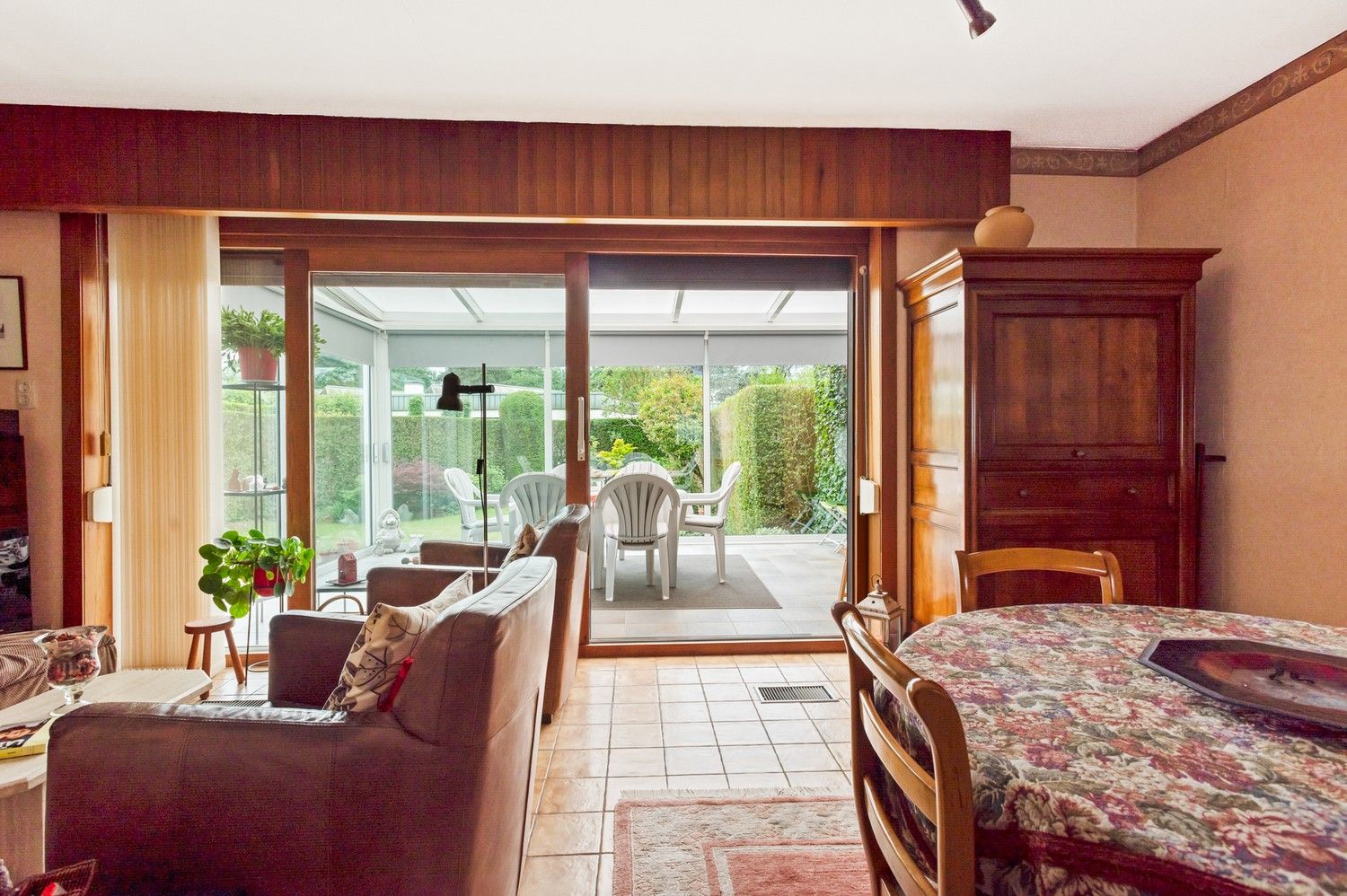 Perfect onderhouden doch deels te renoveren HOB met drie slaapkamers en tuin in Mol! foto 10