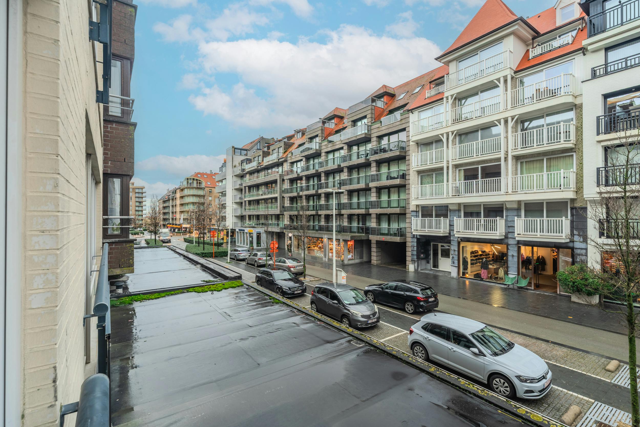 Ruim appartement met twee slaapkamers op topligging foto 16