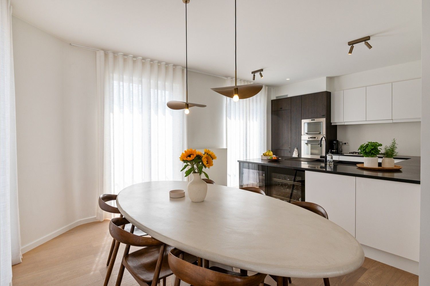 Lichtrijke duplex met royaal dakterras en polyvalente ruimte nabij het Stadspark foto 6