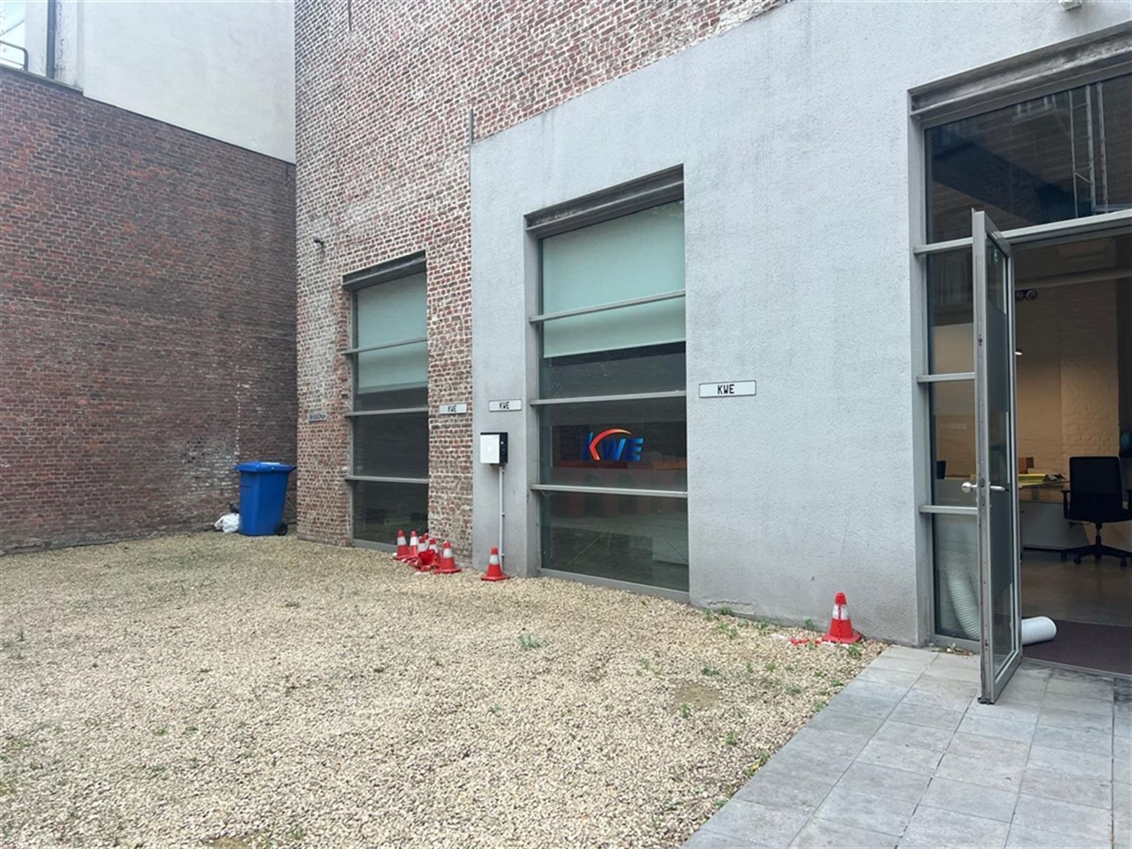 Gelijkvloers loftkantoor iin gerenoveerd pakhuis aan het Eilandje foto 6