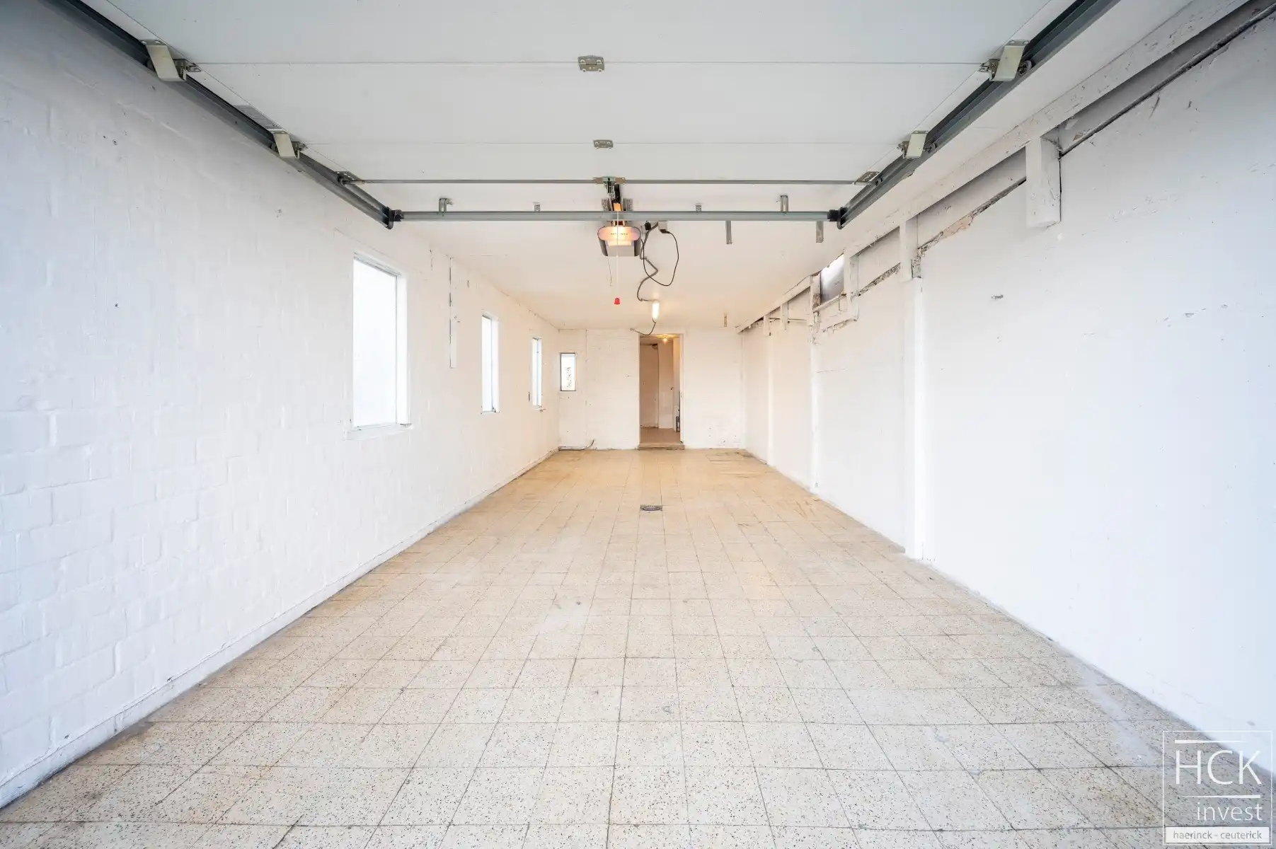 SINT-BAAFS-VIJVE - Instapklare woning met 3 SLPK, én uitweg achteraan foto 27
