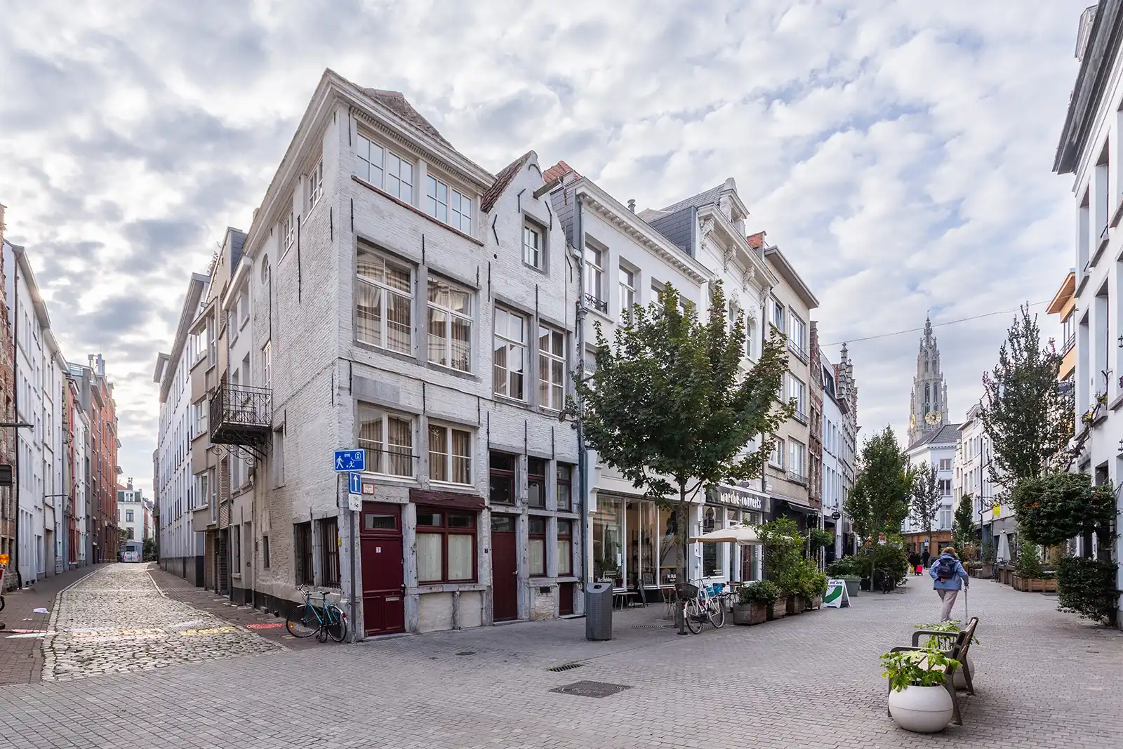 Top 2 slk-appartement met terras en parking, hartje stad ! foto 3
