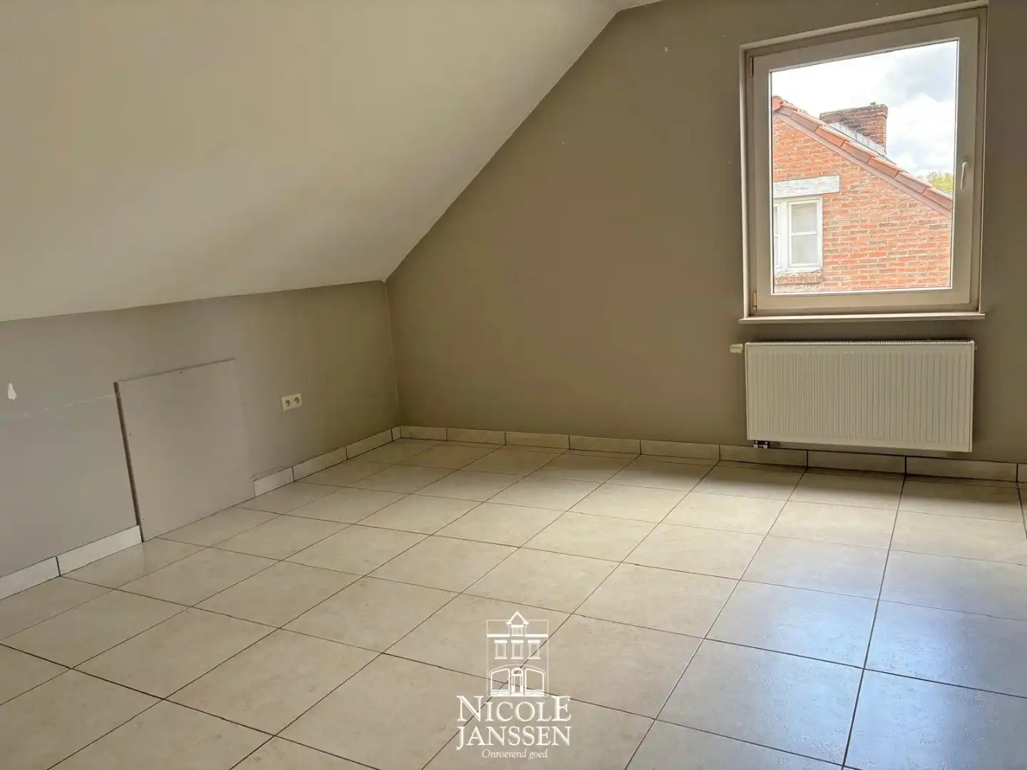 Halfvrijstaande woning  foto 11