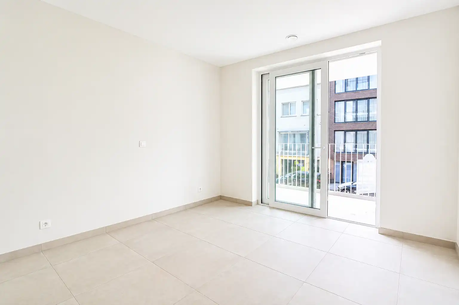 Prachtig 1-slaapkamerappartement met hoogwaardige afwerking, lichtrijke leefruimte en groot terras. foto 7