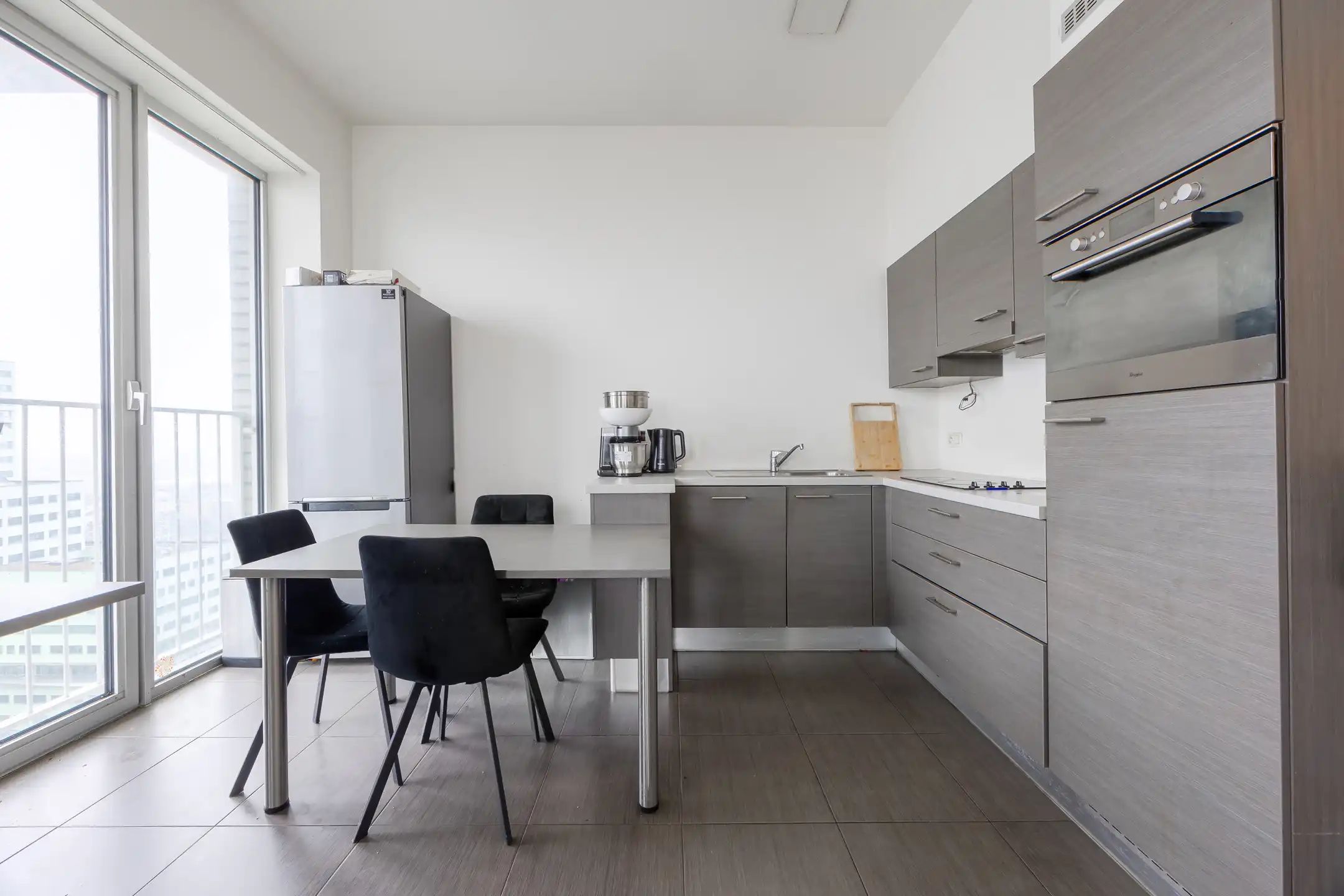 Hoekappartement met adembenemend uitzicht over Antwerpen foto 6