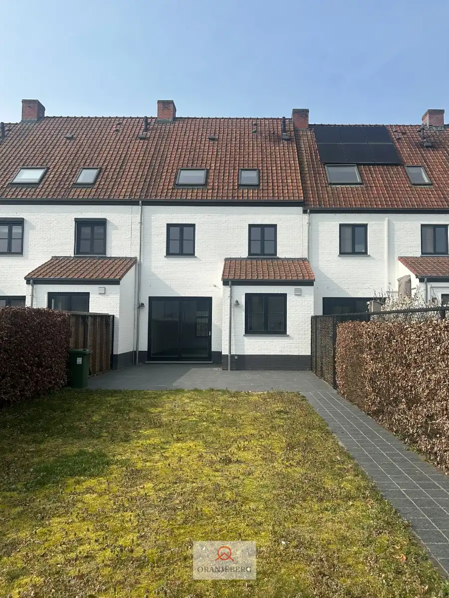 Rustig gelegen woning met tuin te Merelbeke foto 4