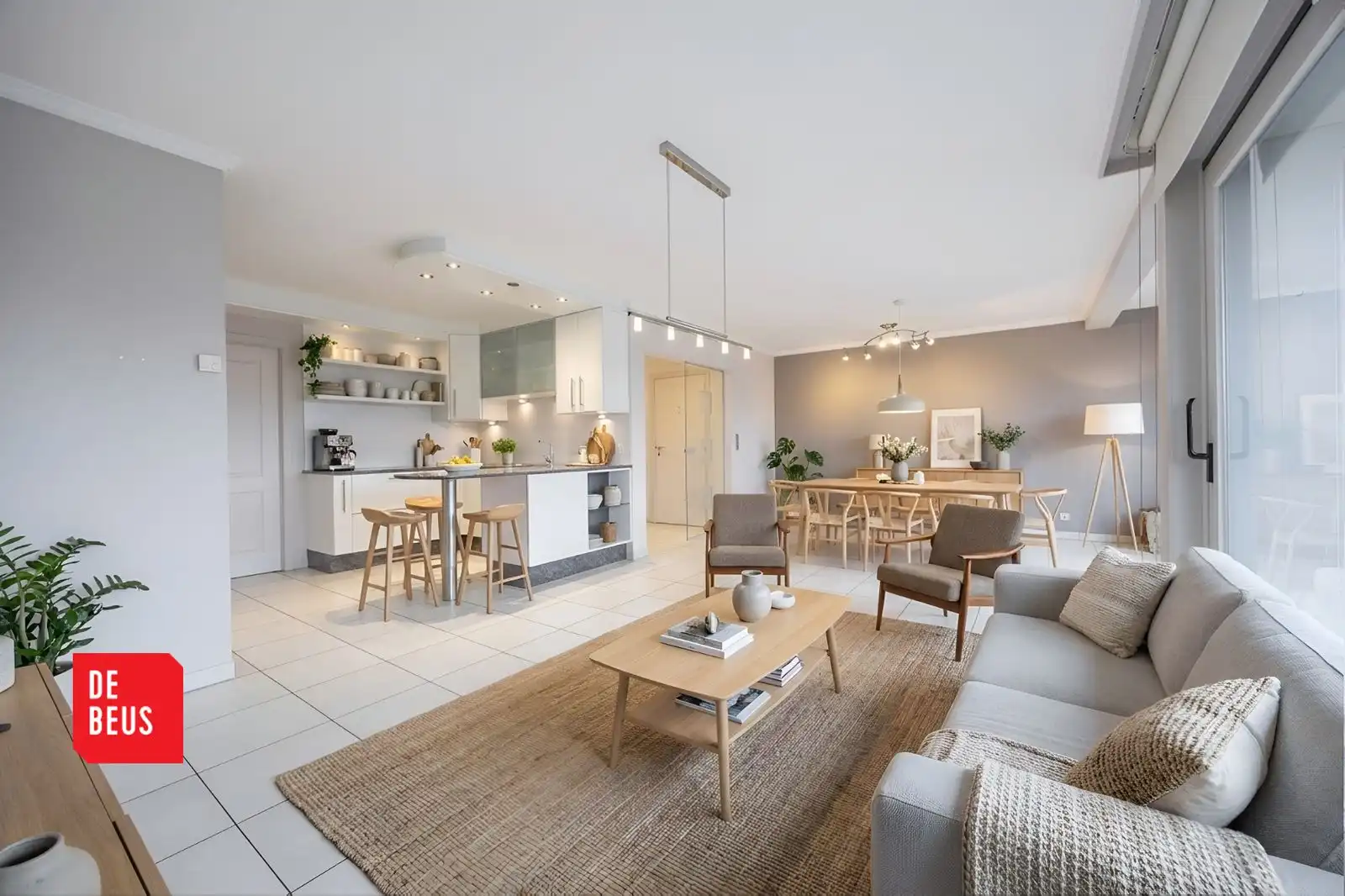 Royaal appartement met een zonnig terras op een toplocatie foto {{pictureIndex}}