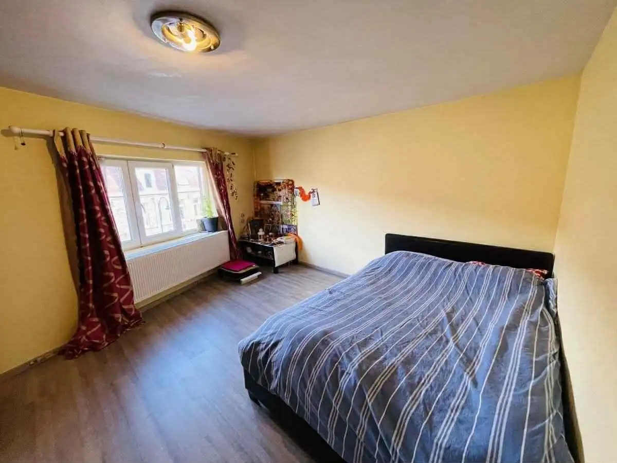 Brugge: ruime gezinswoning nabij de Dampoort foto 12