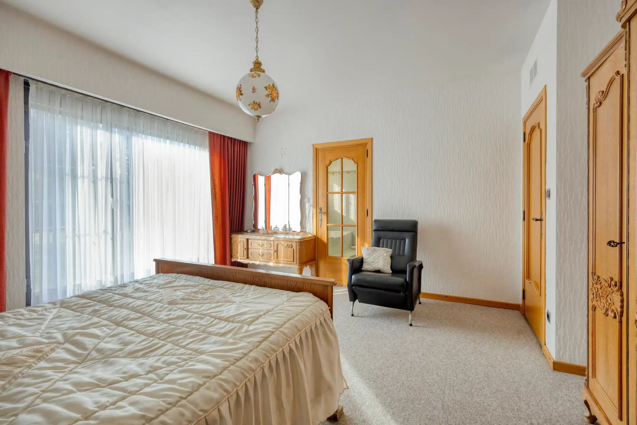 Prima onderhouden laagbouwwoning op uitzonderlijk perceel foto 19