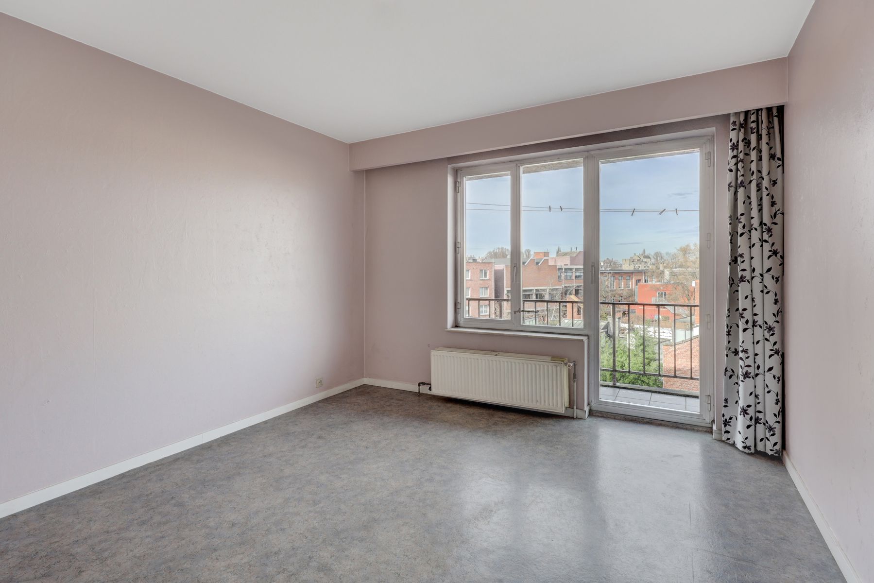 Uitstekend gelegen appartement met 3 slaapkamers foto 5