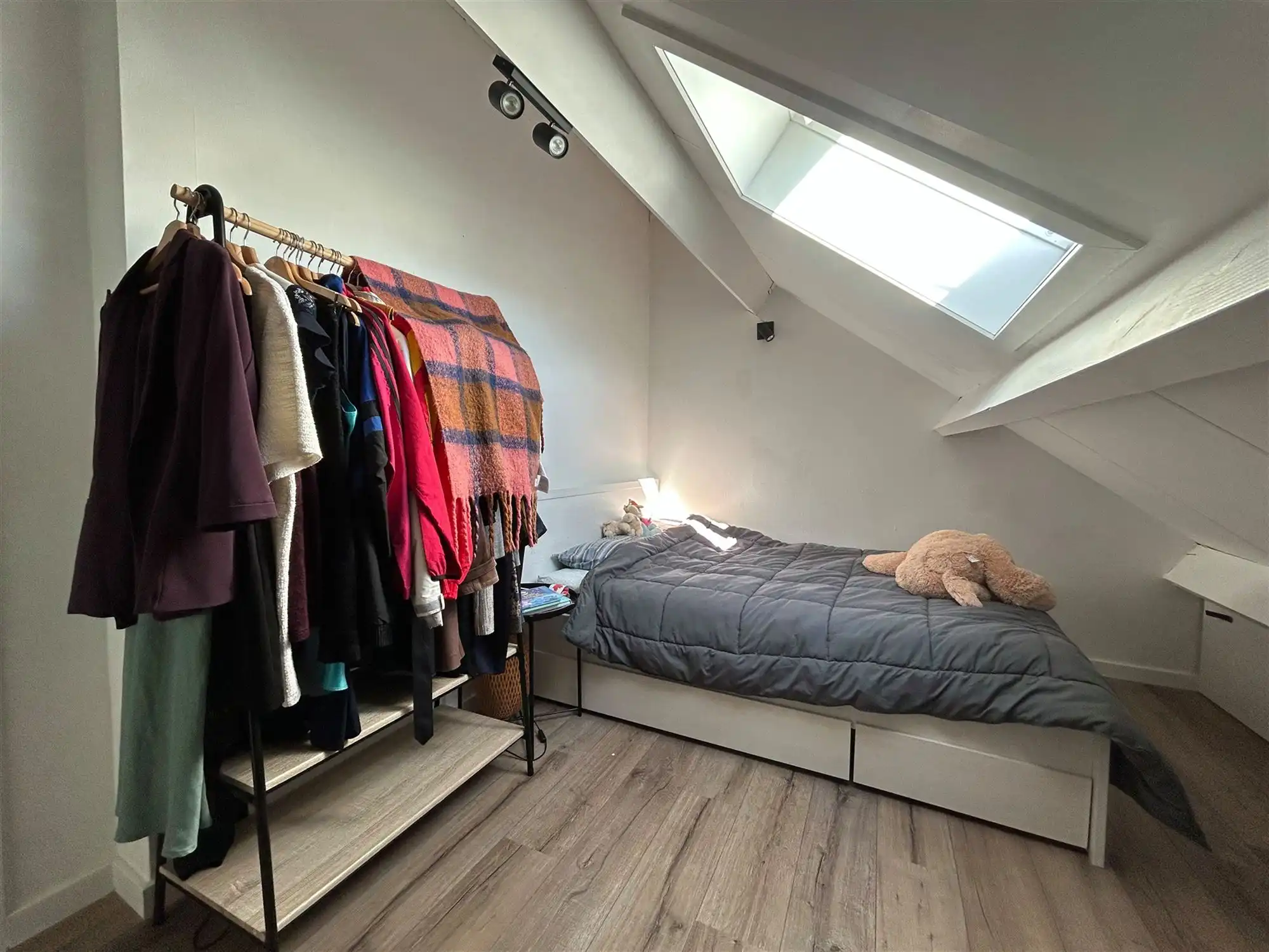 Lichtrijk duplex appartement met een ruim terras in Kessel-Lo foto 7