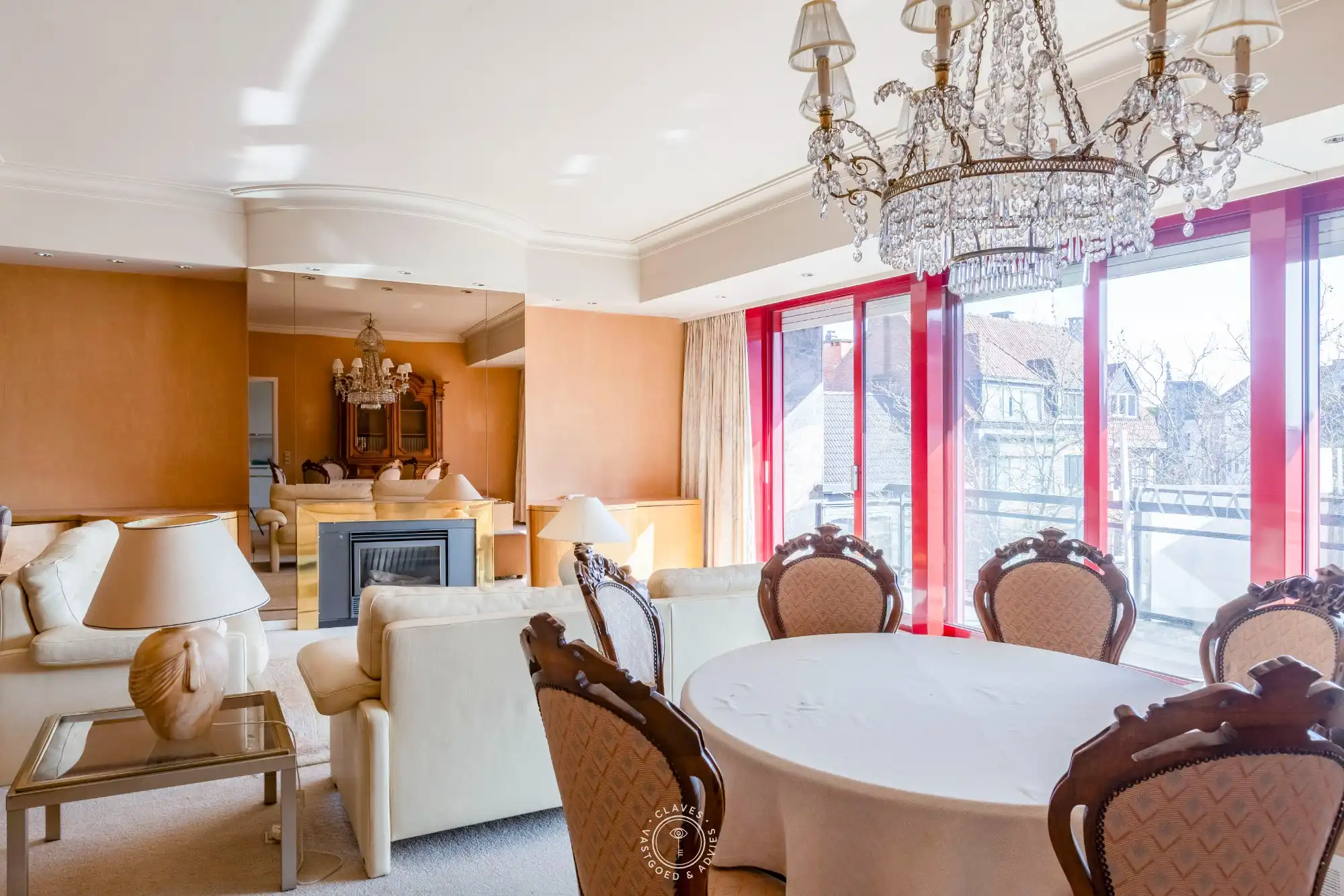 Ruim en energiezuinig appartement in het levendige hart van Sint-Niklaas foto 3