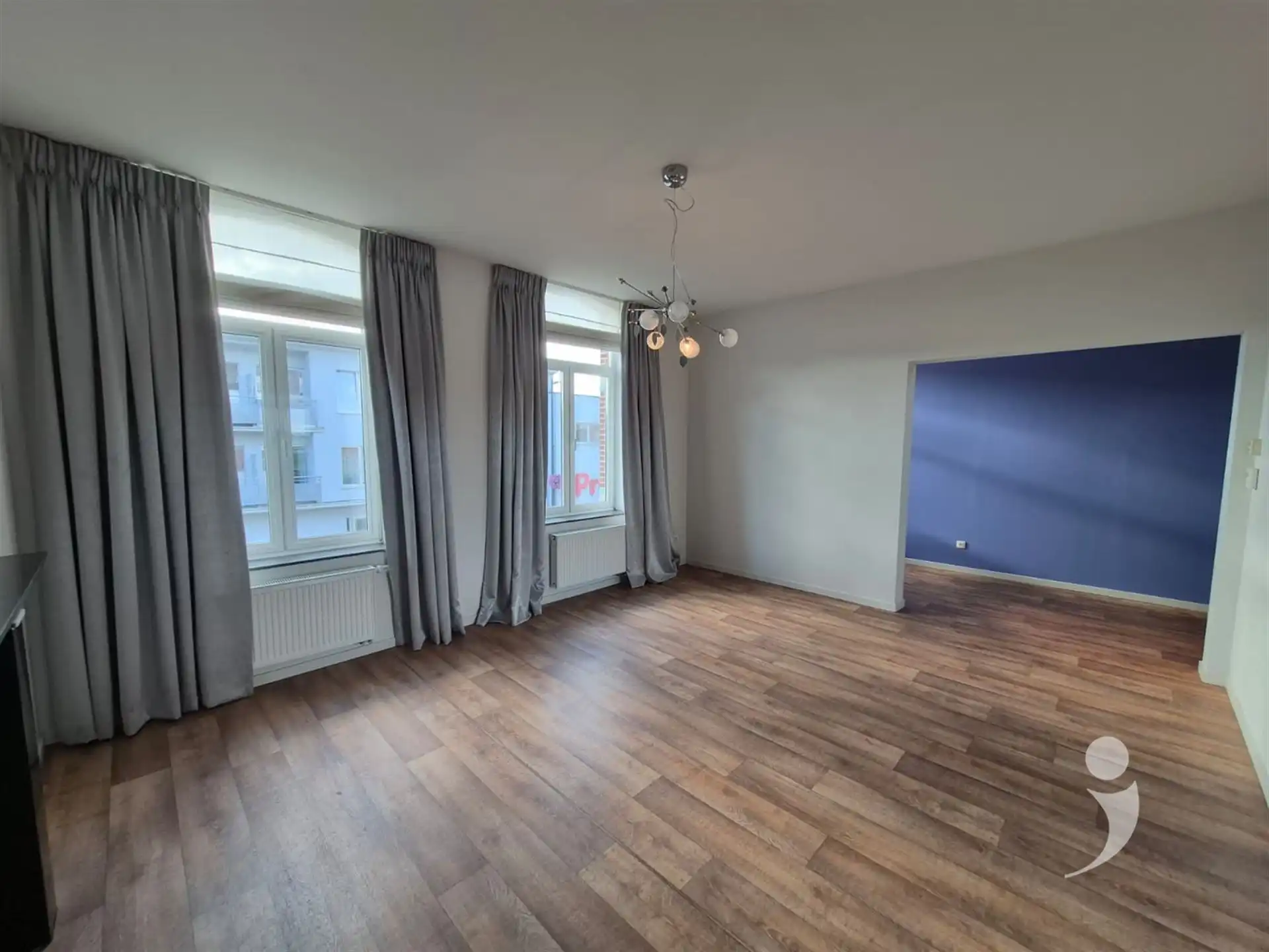 appartement met tuin en staanplaats voor de wagen foto 3