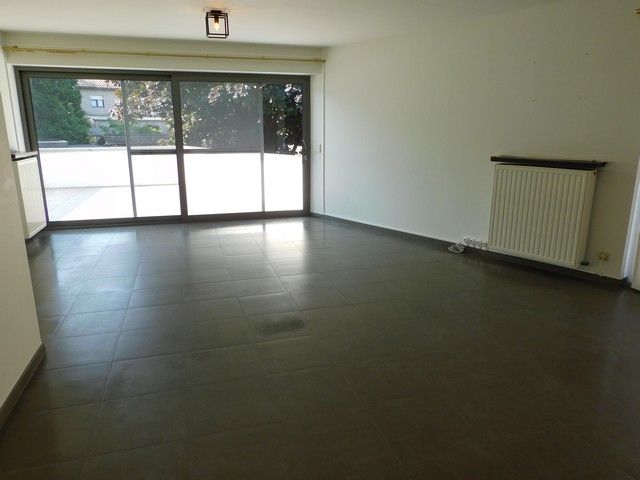 Ruim duplex appartement met 3 slaapkamers in het centrum   foto 2